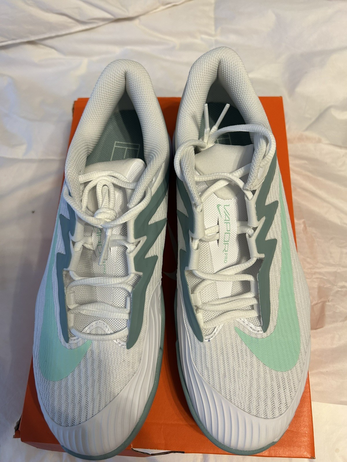 Nike zoom Vapor pro 3 hc 11.5 women Tennis Shoes (White/Cannon/Mint )fv5554
