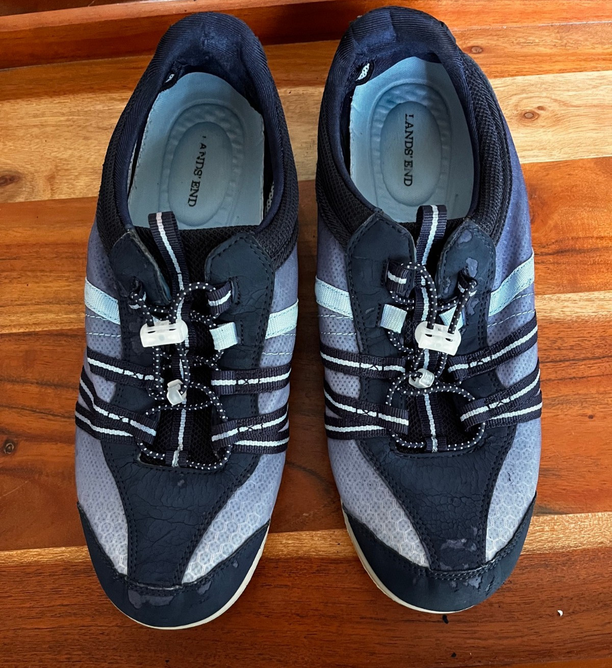 Lands’ End Aqua Water Shoes Women’s 10B Blue Mesh Beach Swim Kayak Toggle Lace