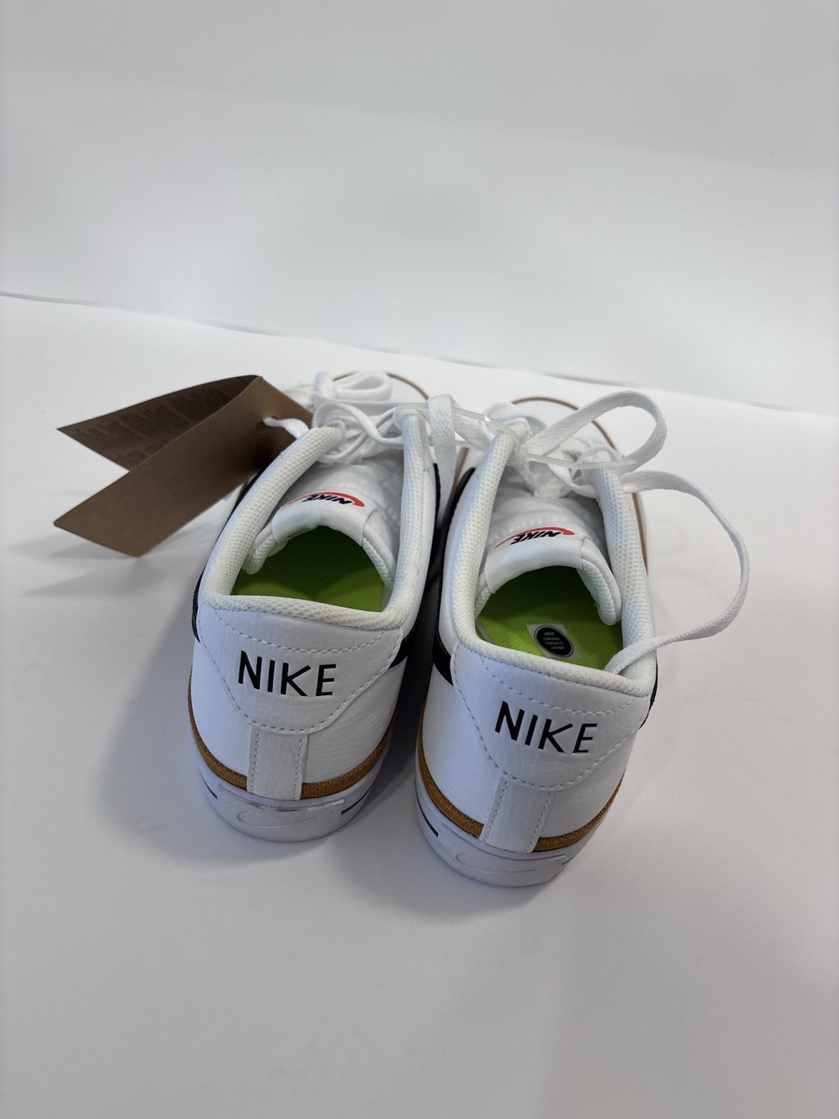 Nike Court Legacy Next Nature Womens Shoes Sz 10.5White Leather Lace Up Sneakers