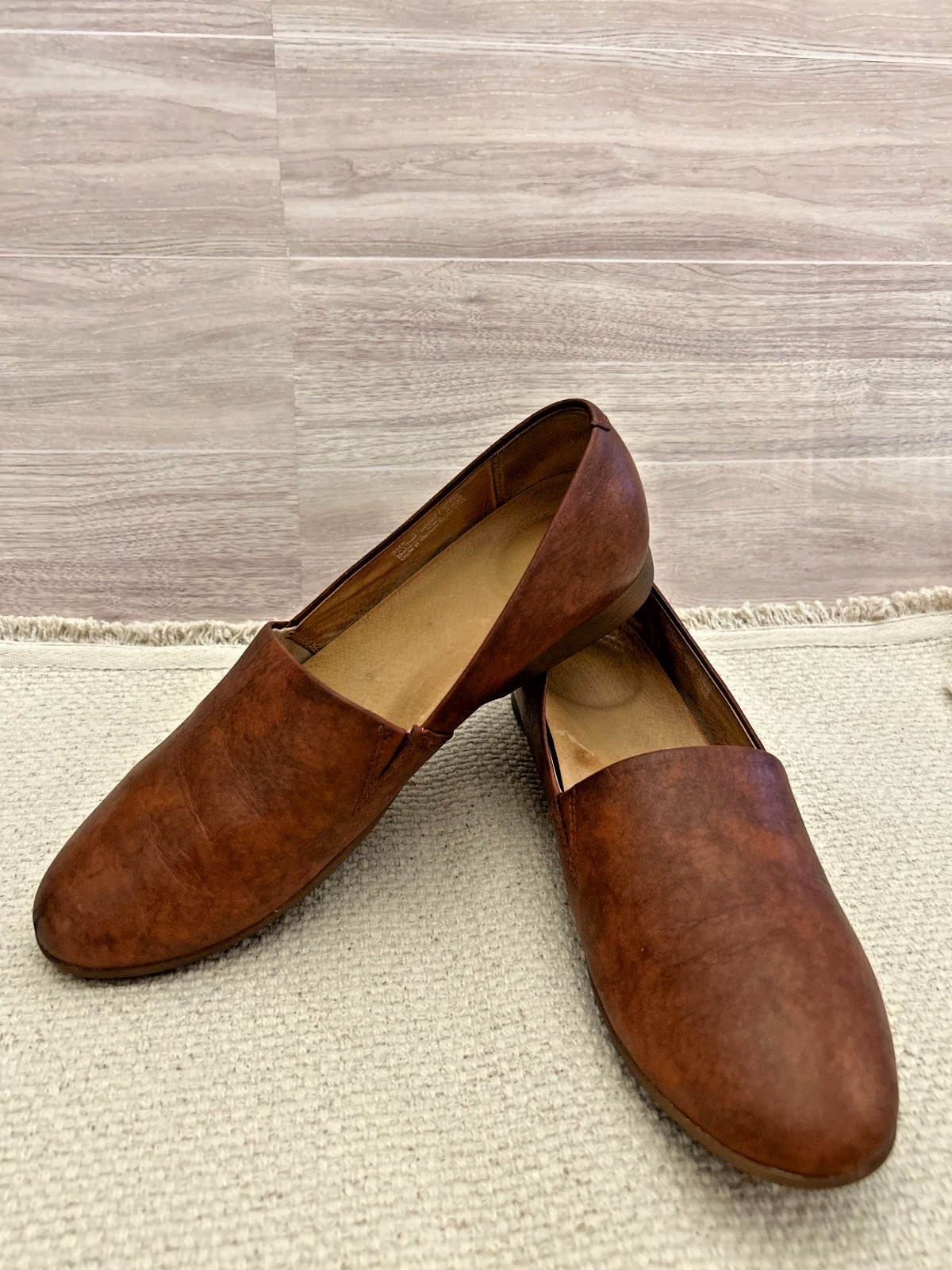 Dansko Larissa Saddle Brown Slip-on Flat Comfort&Support Shoe Size 37/US 6.5-7
