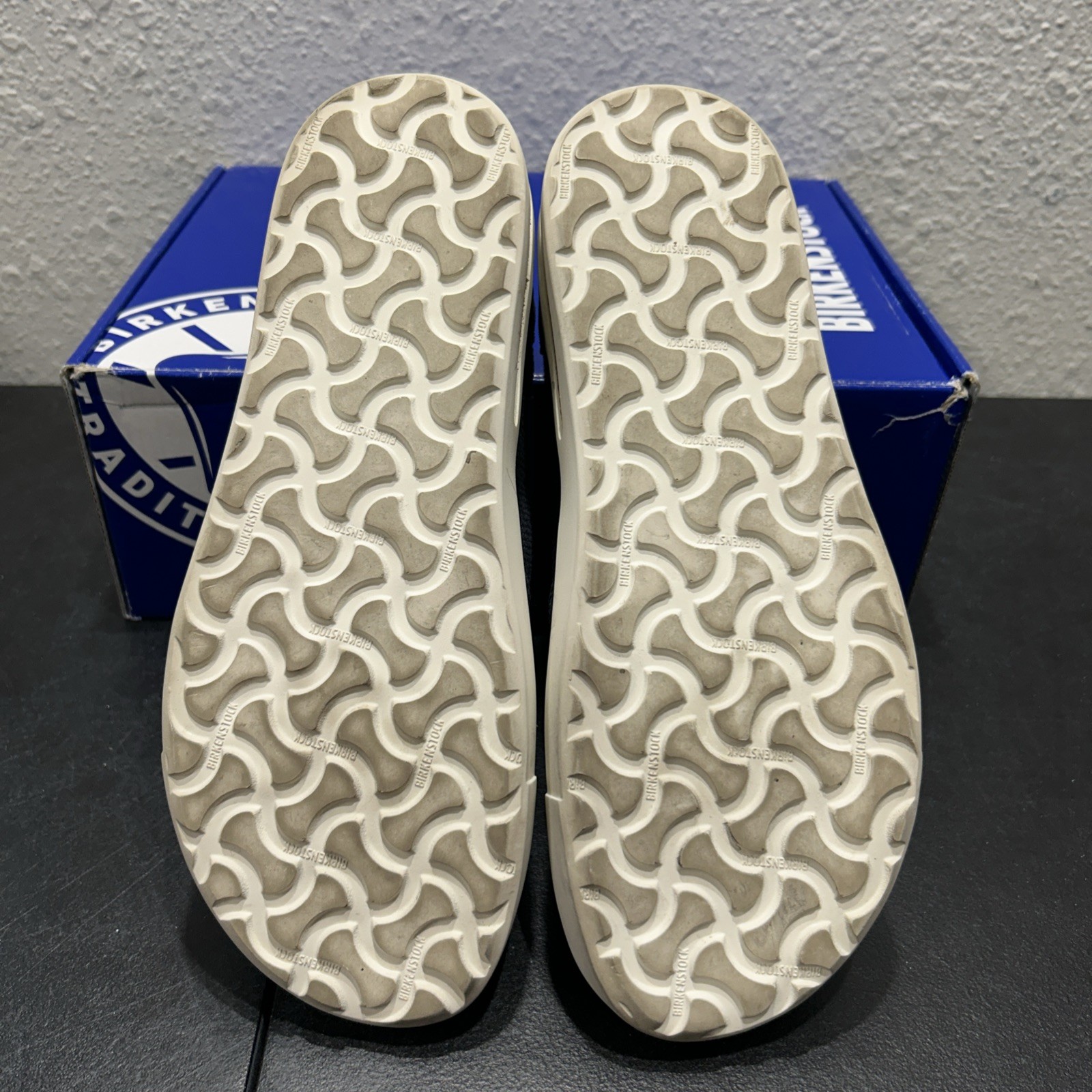 Birkenstock| Oswego Midnight| EU 38|US Women’s 7| Men’s 5|