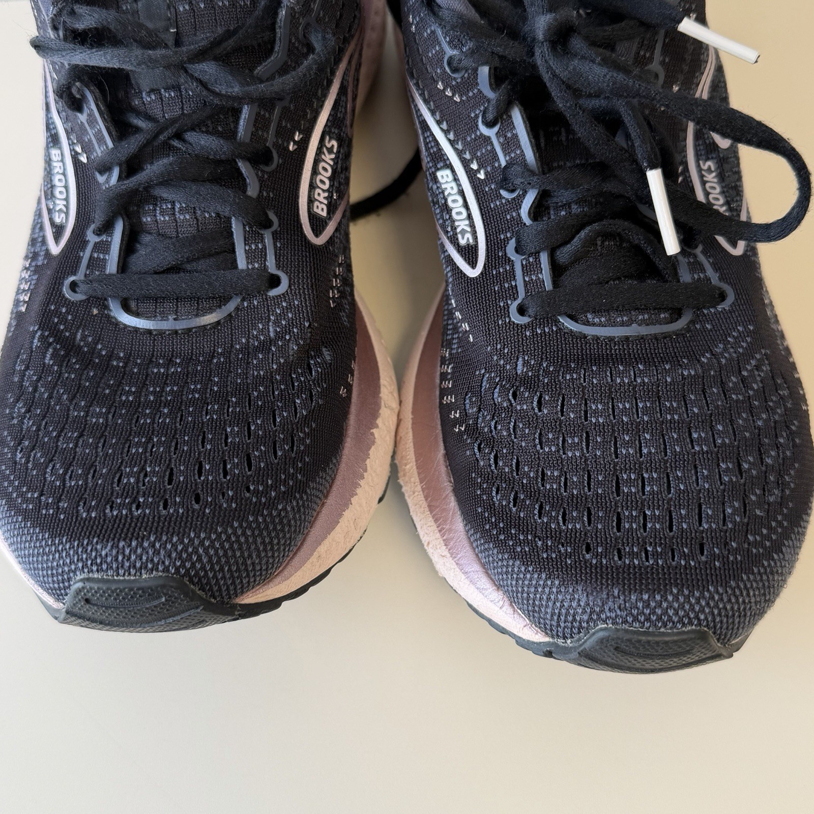 Brooks Glycerin GTS 19 Running Shoes Women’s 8.5 B Cushioned Trainer Black Pink