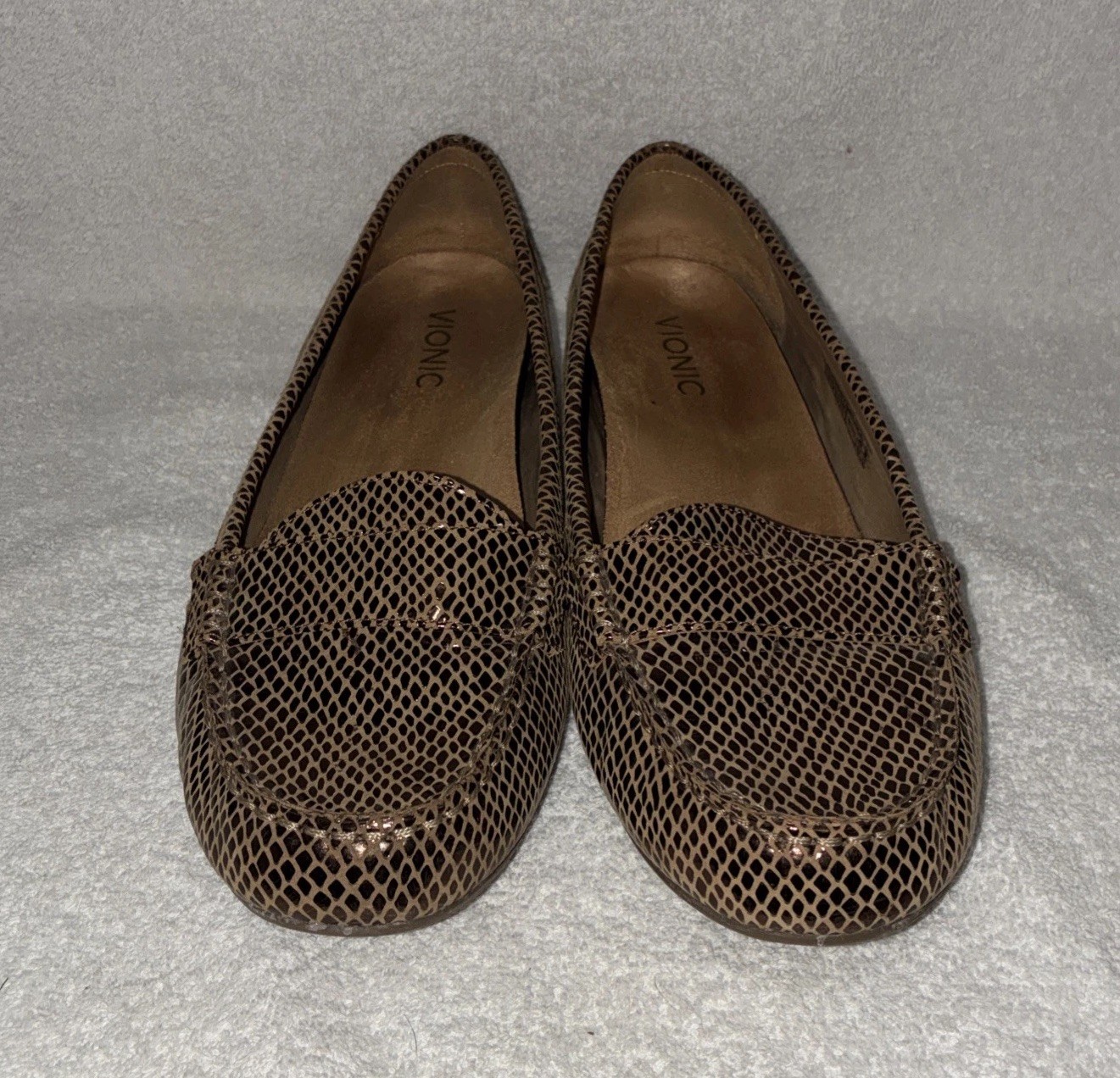 Vionic Chill Larrun Brown Metallic Snake Print Leather Flat Slip On Loafer Sz 10