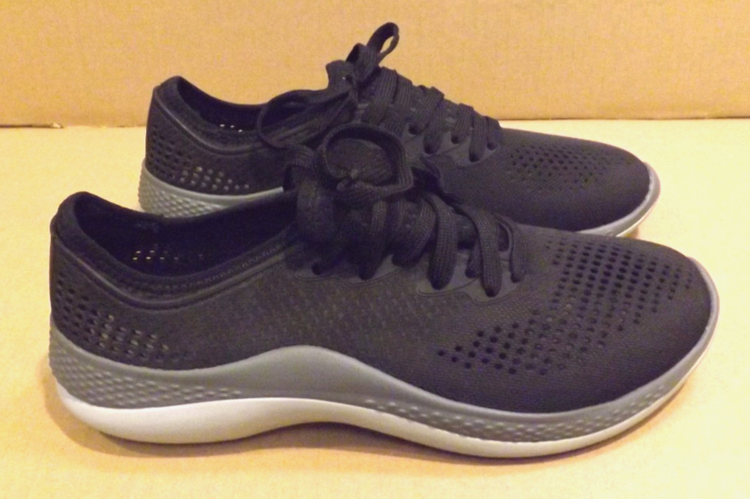 Women’s Crocs Literide 360 Pacer Shoes 206705 Black/Gray Size 10