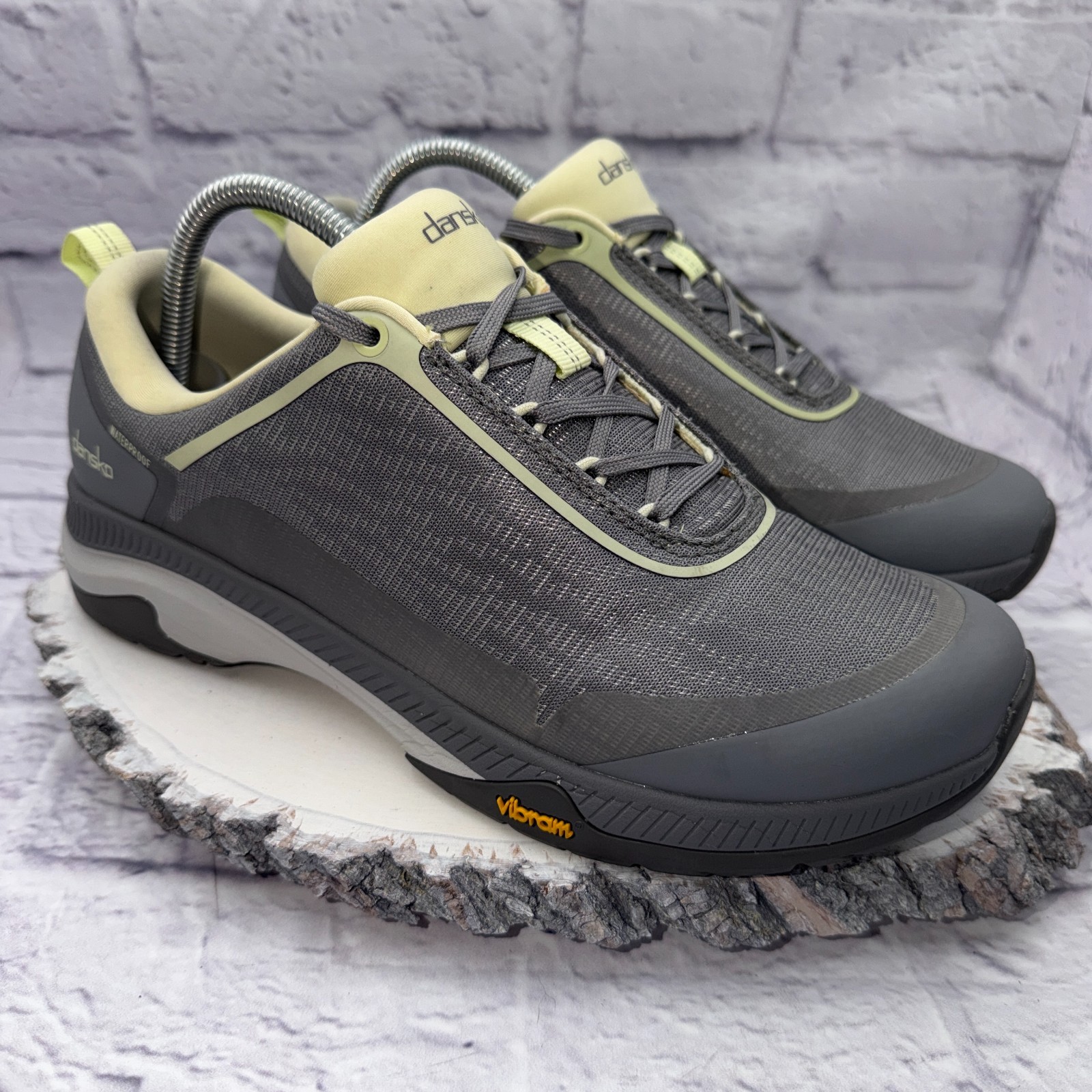 Dansko Makayla Hiking Shoes Women’s Waterproof Gray Vibram Soles Size 9