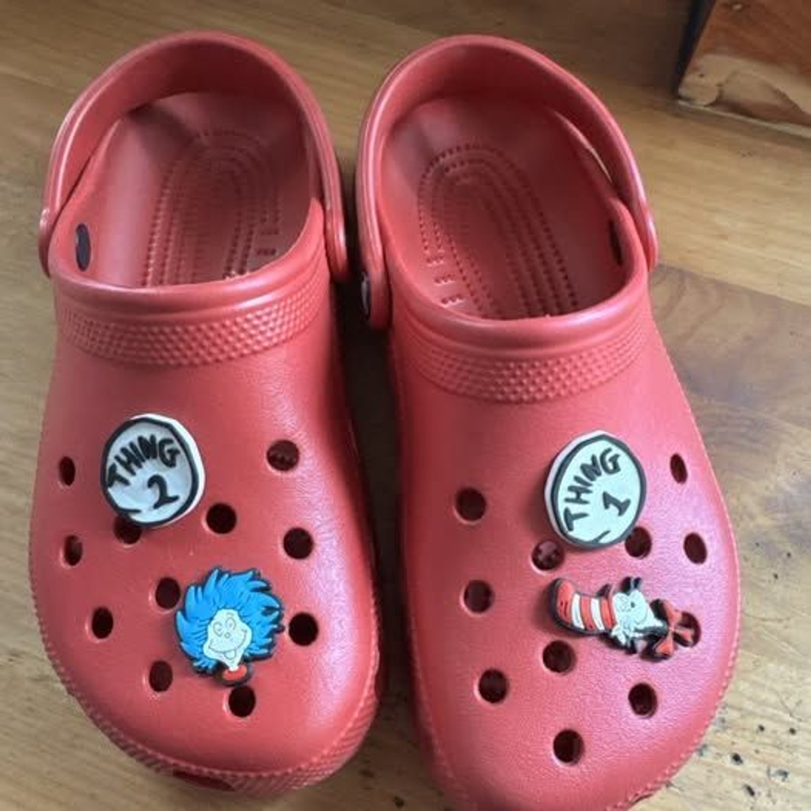 Red Crocs Size M5 W7 With Dr. Seuss Crocs Pins