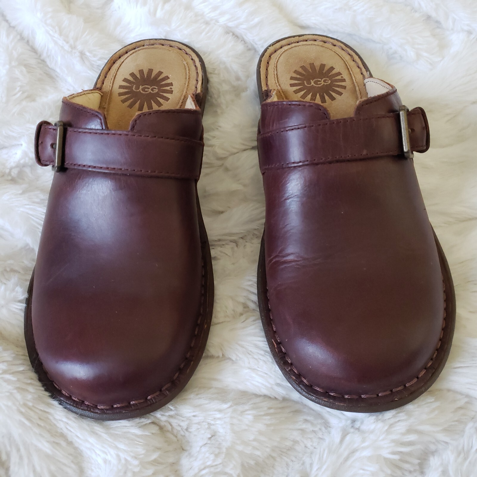 UGG Australia Livia Brown Wool Lined Leather Clogs Mules – Women’s US 6/ EU 37