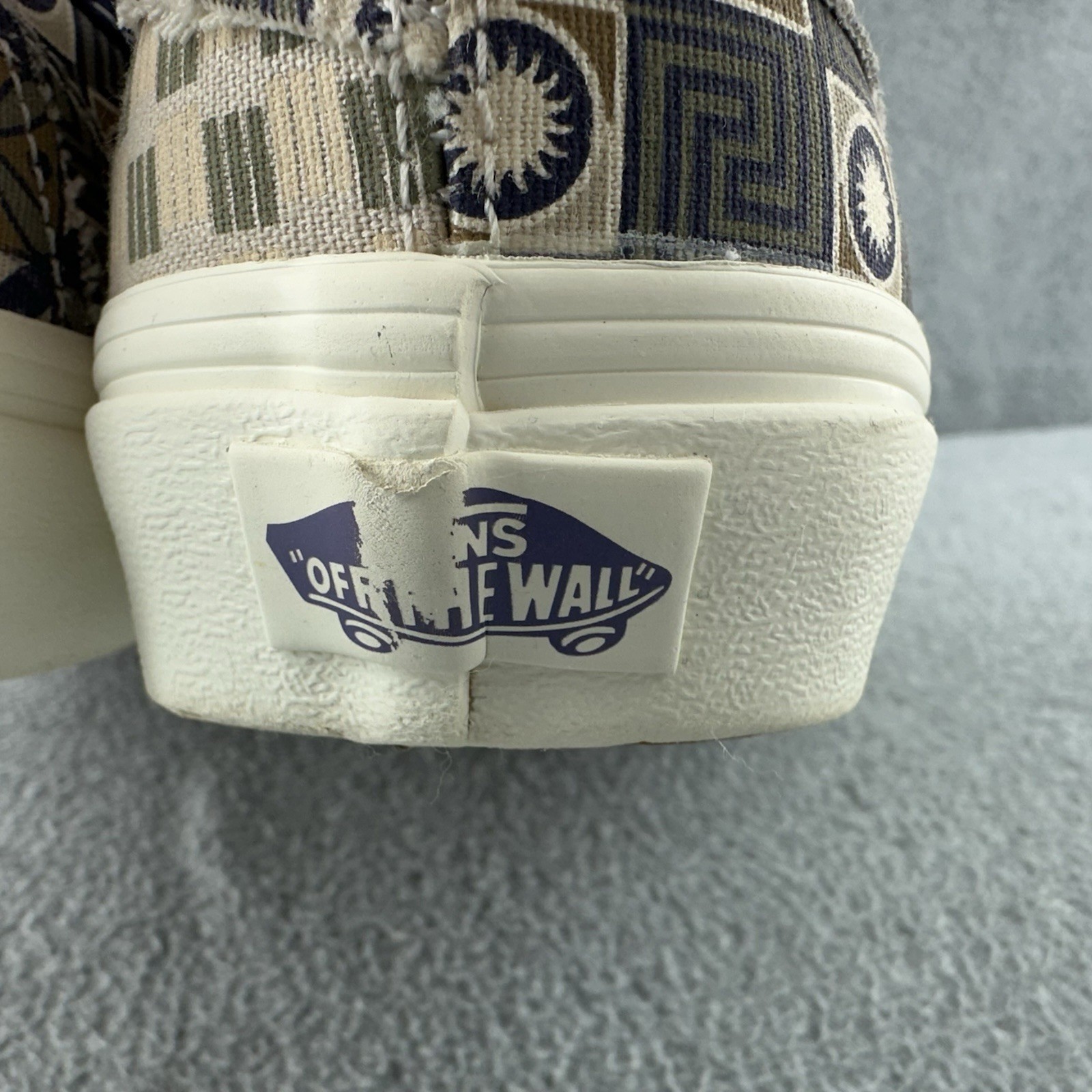 Vans Low Geo Trek Patchwork Womens Size 10 Aztec Tribal Geometric Shoes Sneakers