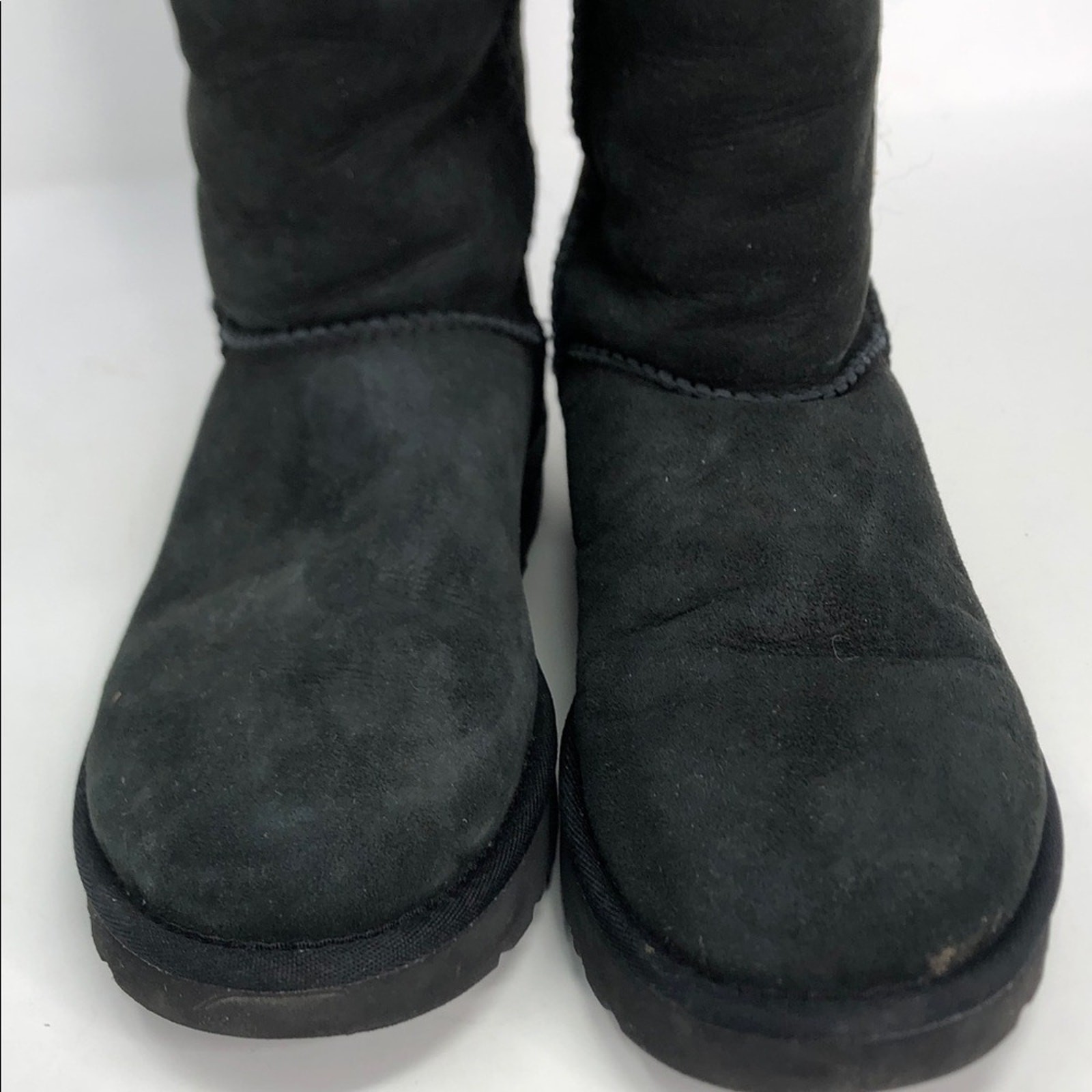 UGG Classic Tall II Black Suede Women’s Boots – Size 6
