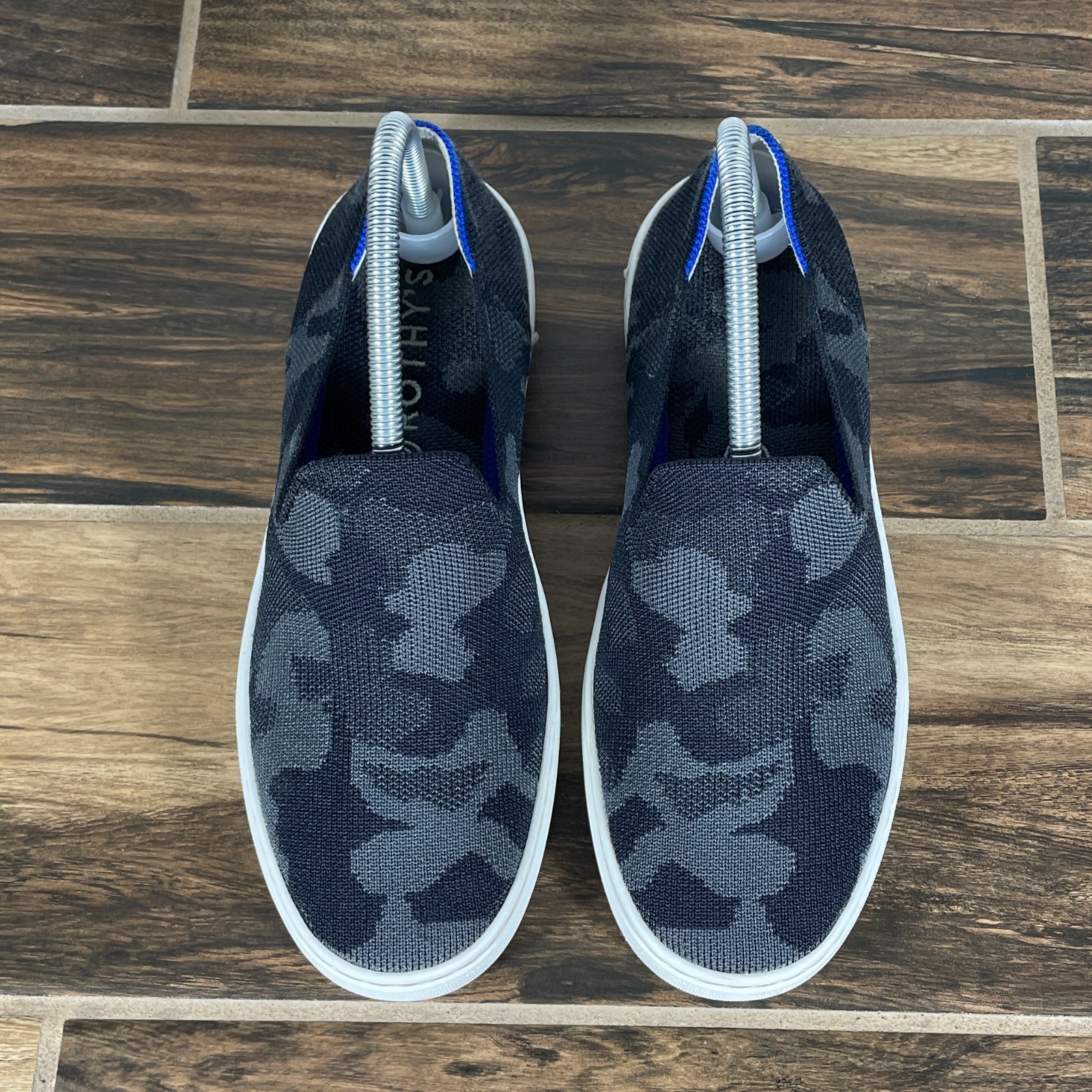 Rothys The Original Slip On Sneaker Shoes Womens Size 8 Gray Black Camo Knit