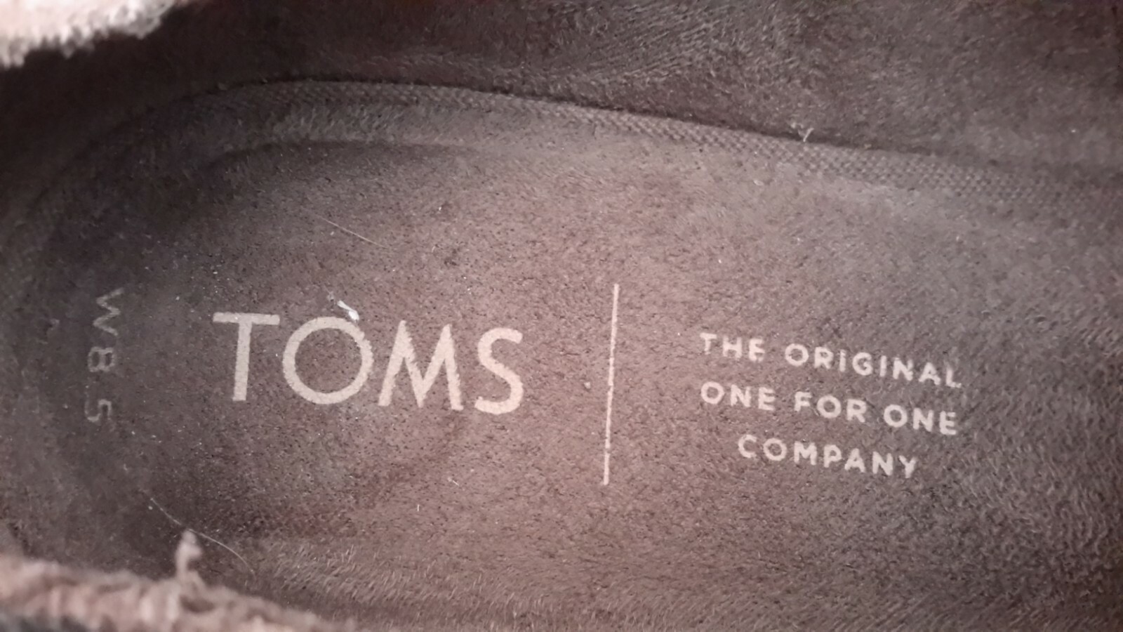 Toms Womens Size 8.5 Beige Suede Upper Slip On Casual Shoes Pre-owned