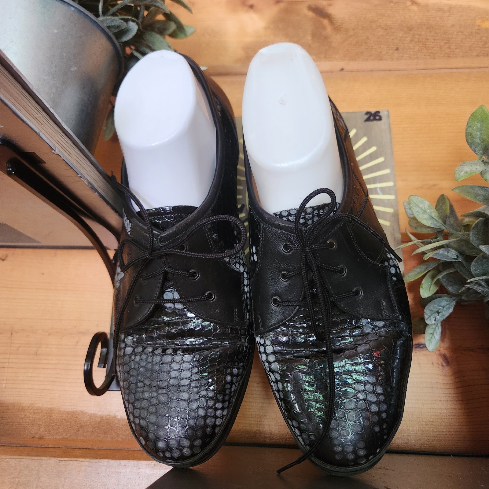 Waldlaufer Luftpolster Black Leather Diamond Snake Wedge Heel Oxford HTF Sz US 8
