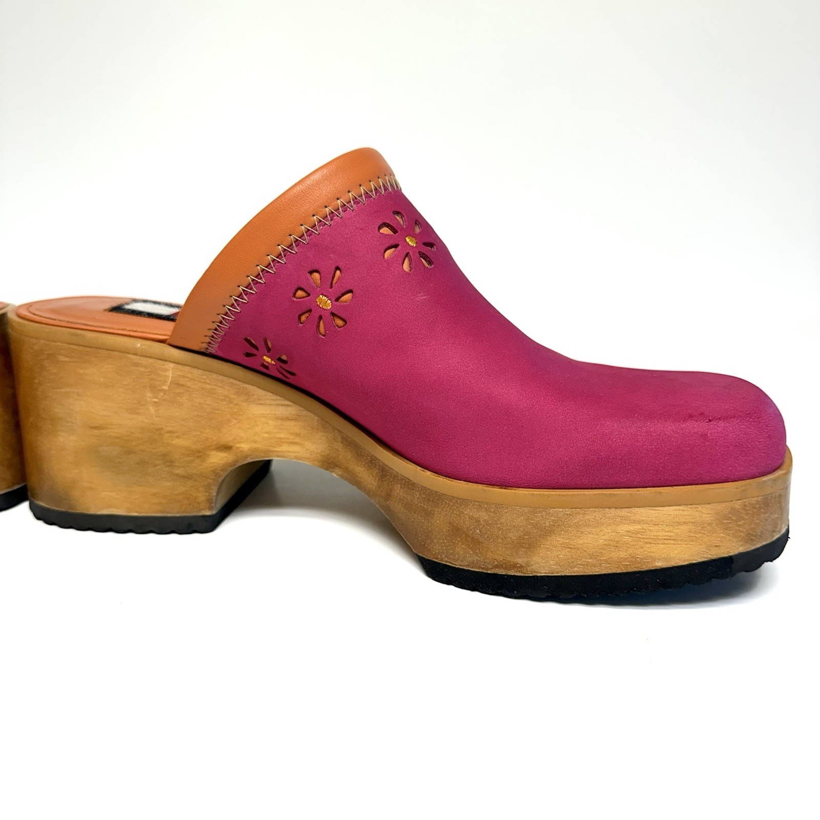 Vintage Tommy Hilfiger Y2K Hot Pink Leather Platform Clogs Mules Cutout Women 9
