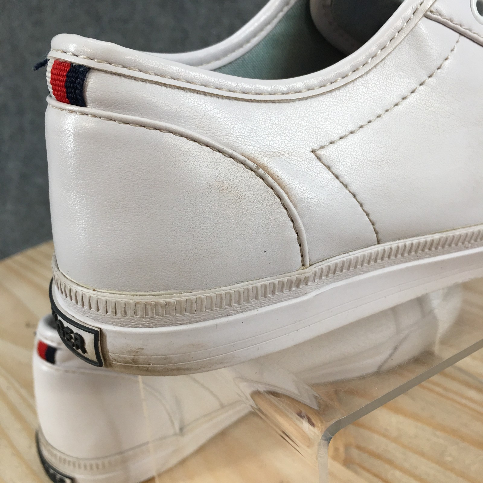 Tommy Hilfiger Shoes Womens 8 M Anni Casual Slip On Laceless Sneakers White