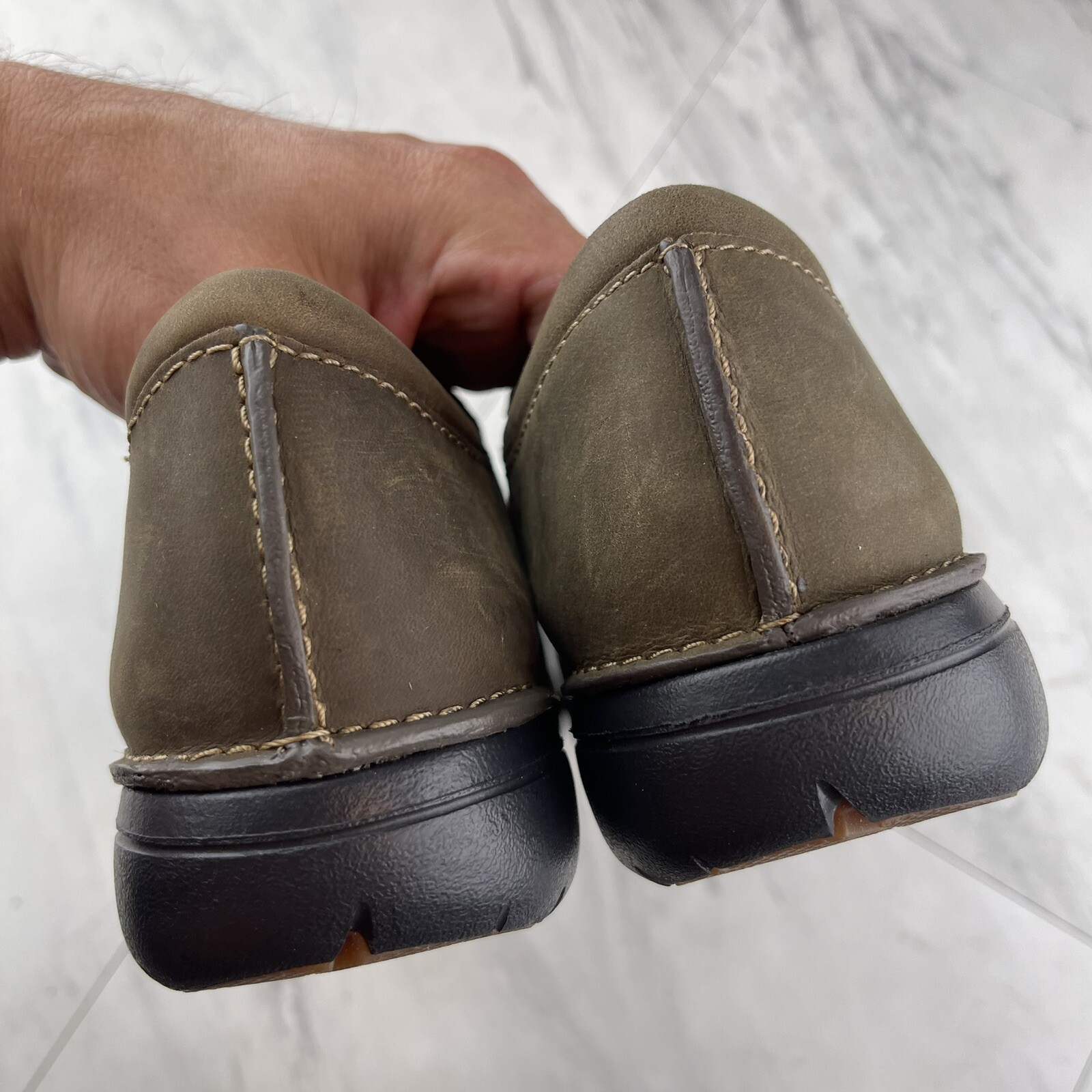 .Clarks Un Loop Ave Womens 10 W Wide Loafer Taupe Leather Shoes