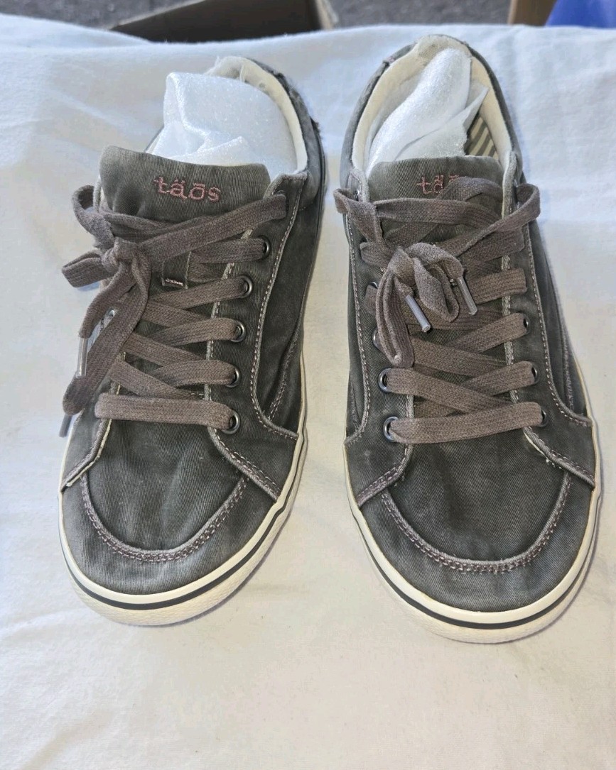 Taos Moc Star Gray Wash Lace Up Canvas Sneakers Shoes Womens Size‎ 9