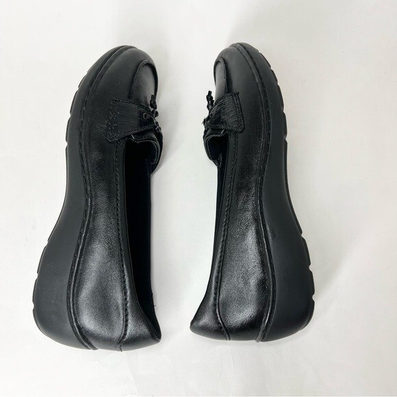 Clarks Women’s Cora Haley Mixed-Texture Tie-Top Loafers Black Leather Size 7.5M