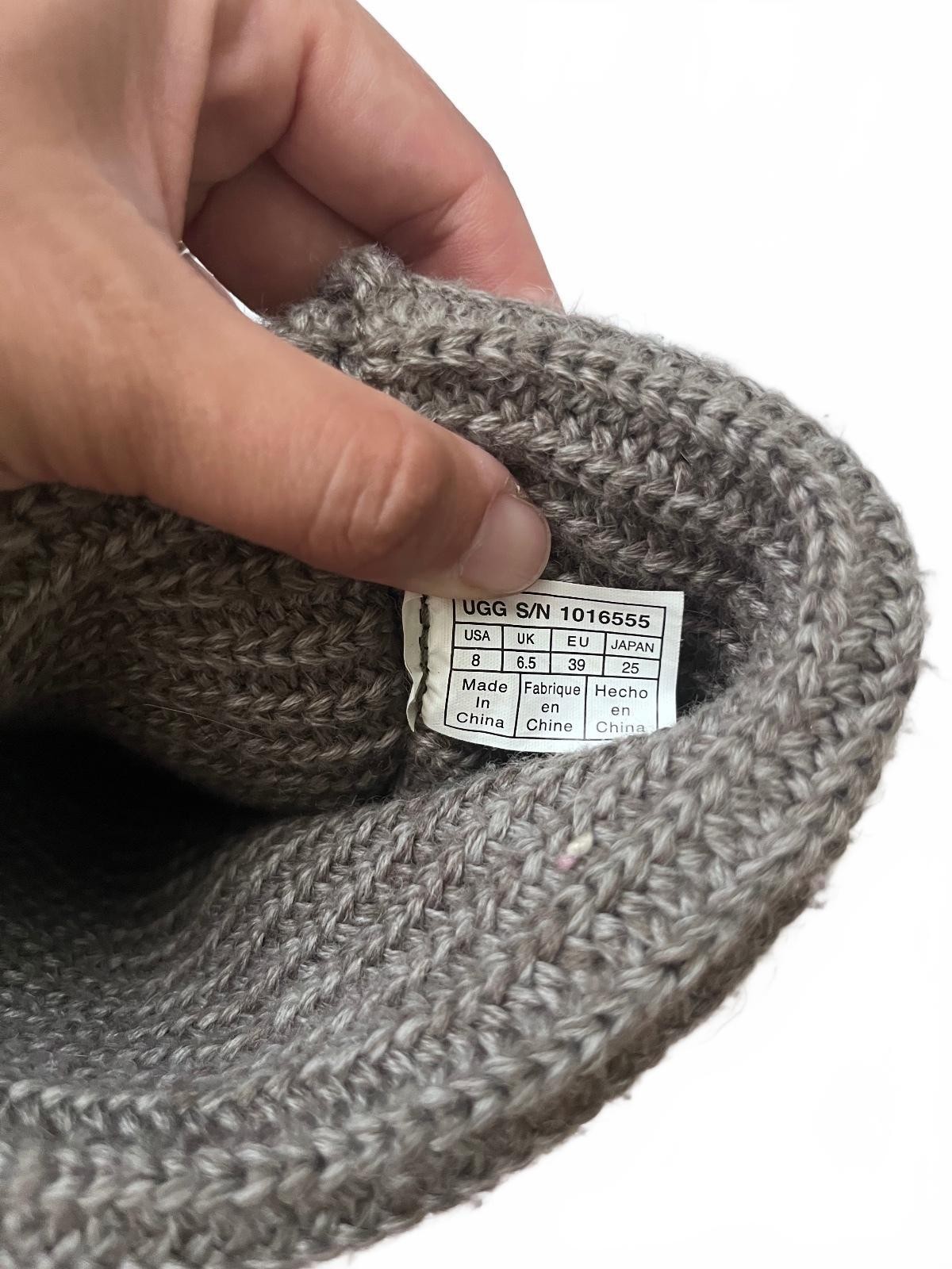 UGG Classic Cardy Knit Boots Charcoal Gray Button Slouchy Cottagecore Size 8