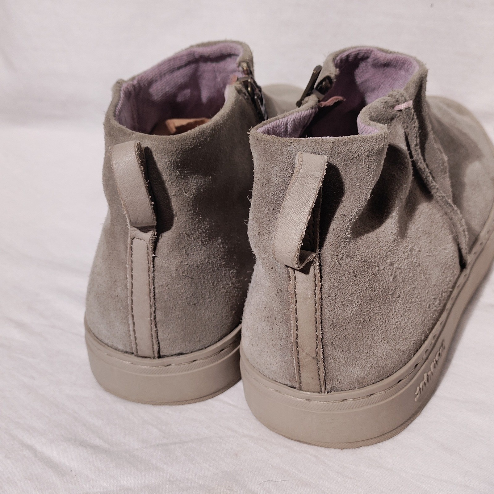 Satorisan Hanami Grey Suede Side Zip Womens Sneakers Sz 41 (US 9.5)