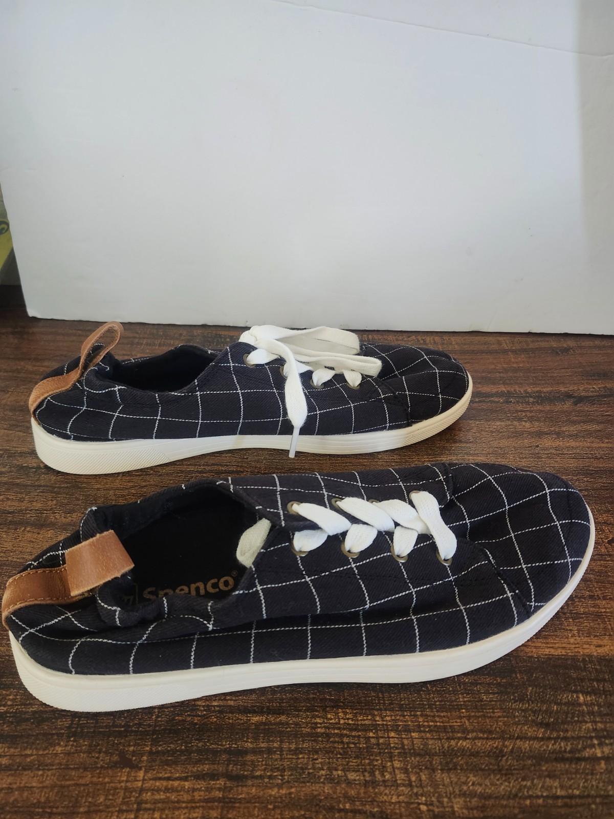Spenco Casual low-top sneakers Size 8B