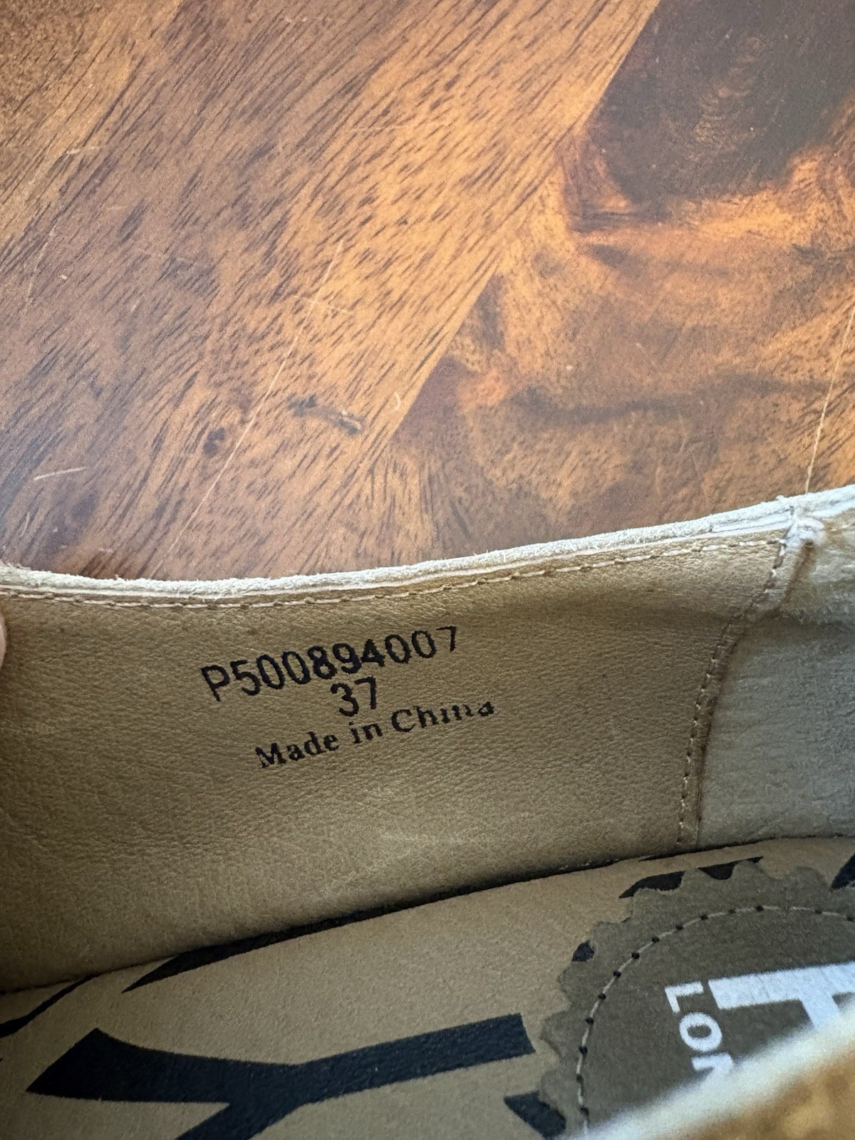 Women’s Fly London Per Oiled Suede Shoes 37 EUC Slip On Size 6.5-7