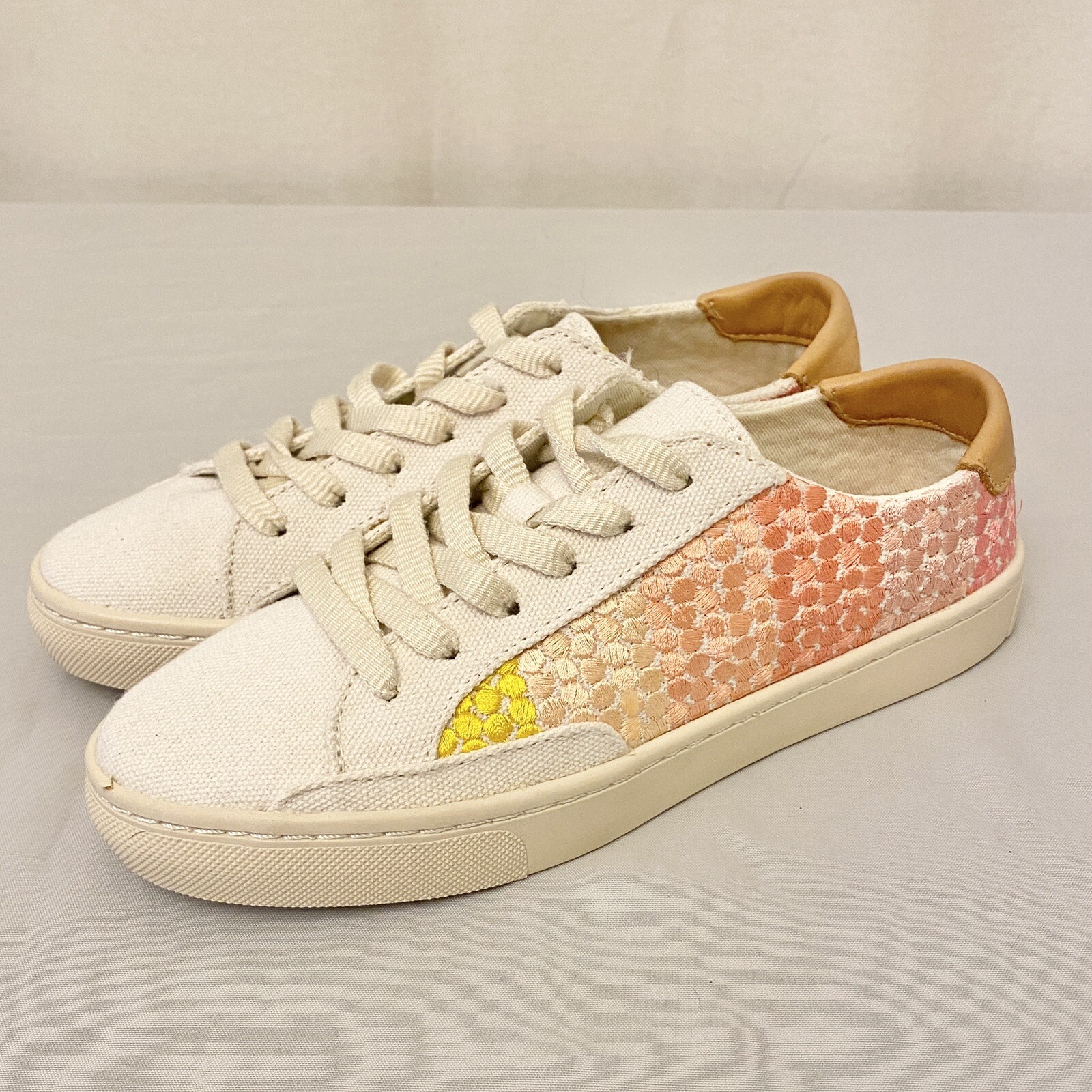 Soludos x Chiaozza Embroidered Ombré Sneaker Womens Size 5 Ivory Pink Yellow
