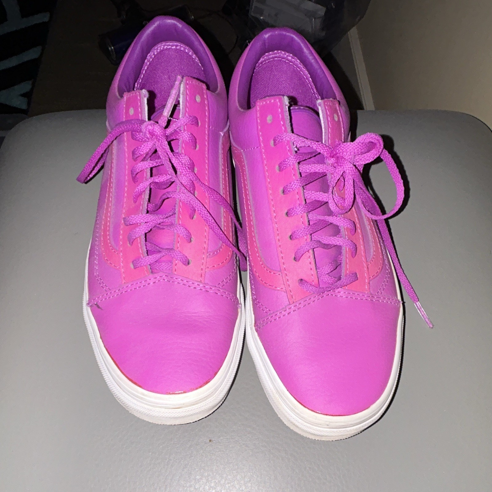 Vans Old Skool Magenta Purple Low Top Lace Up Sneakers Pink Purple US 8 EU 38.5