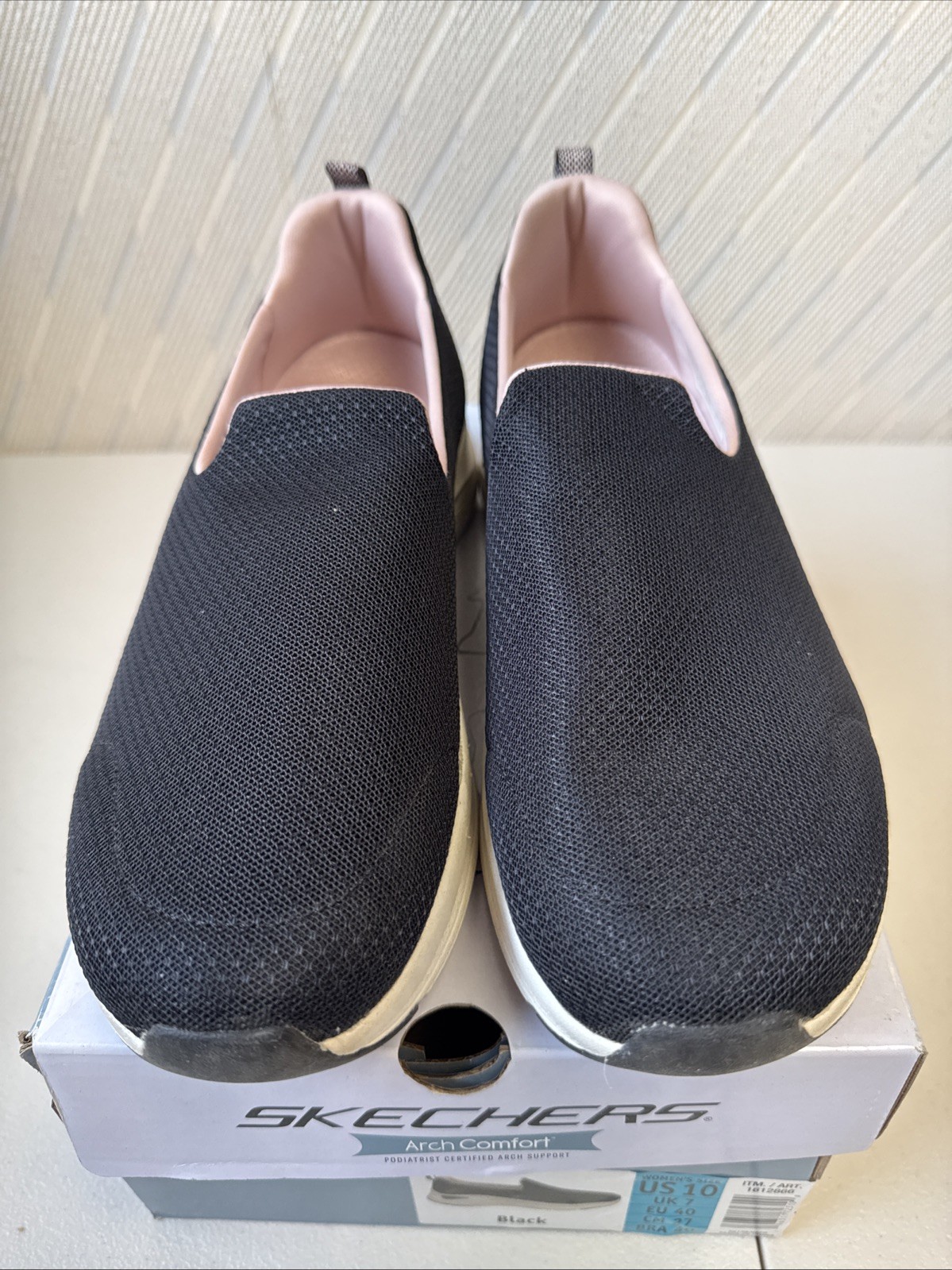 Skechers Arch Comfort Women’s Slip-On Shoes Black Arch Support US 10- 1612866
