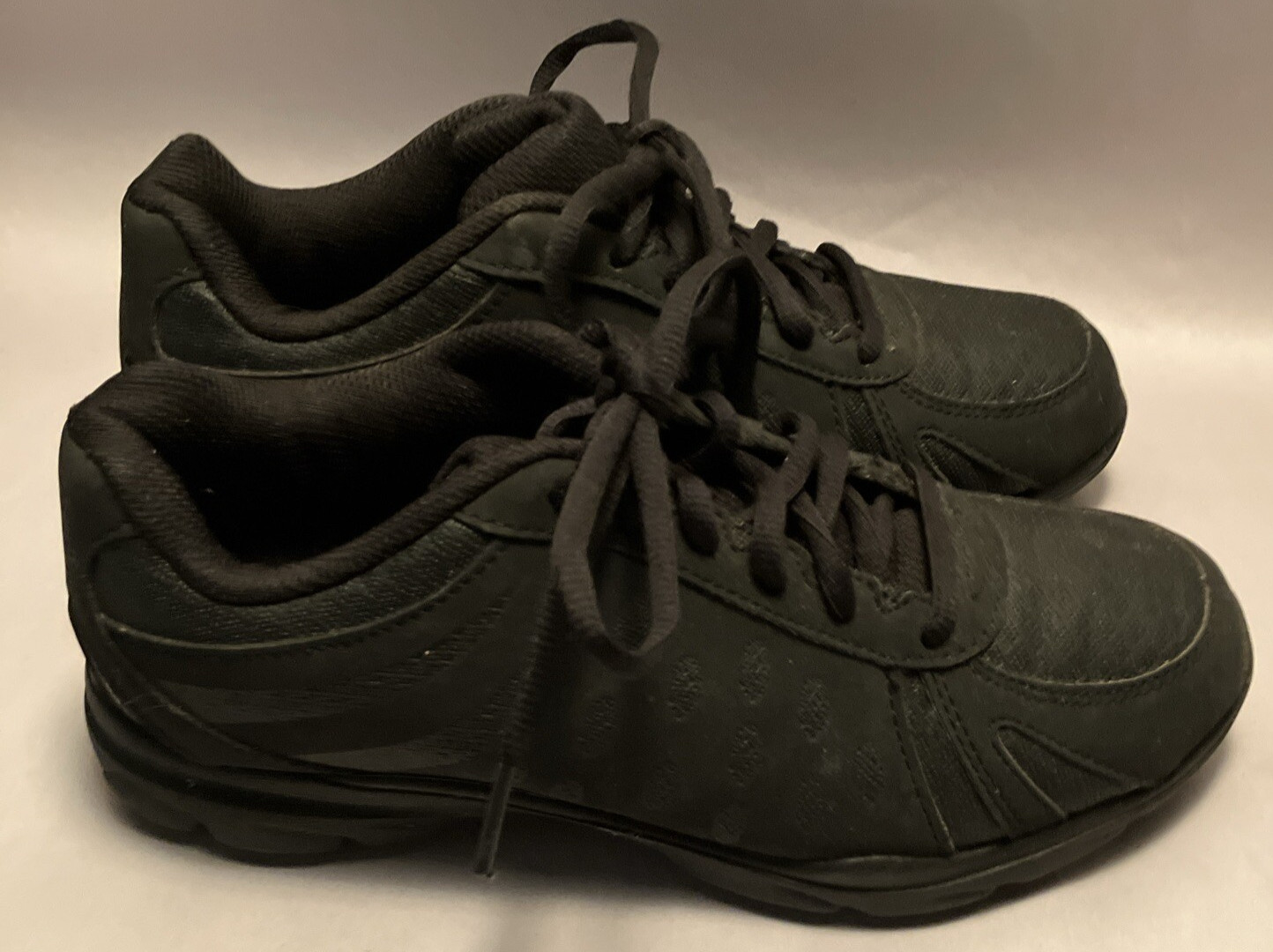 SafeTStep Comfort Women 6 Black Cushion Insole Grip Sole Comfortable Work Shoes
