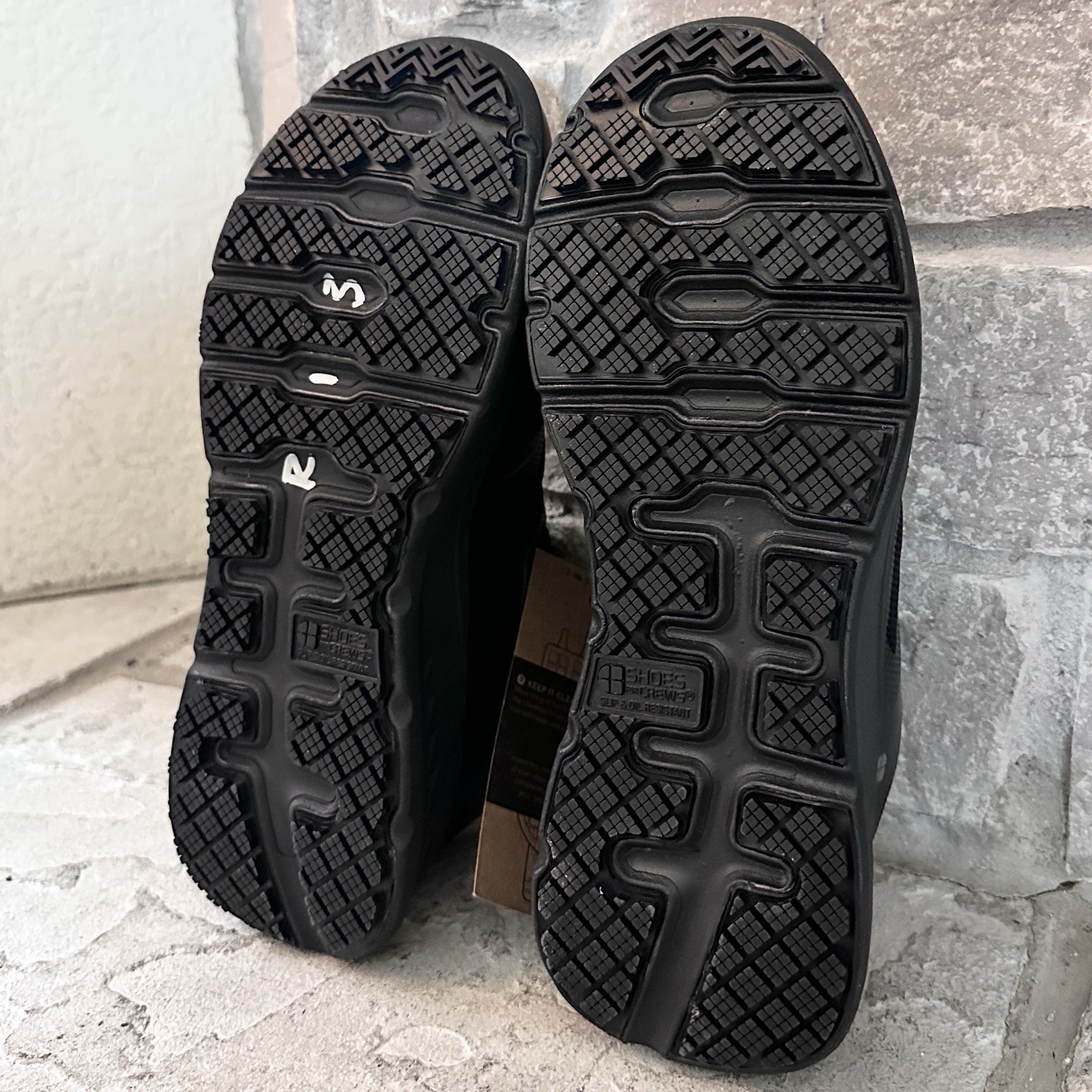 New Shoes for Crews Vitality II Slip-Resistant Work Shoes Sneakers 7 Women 28362