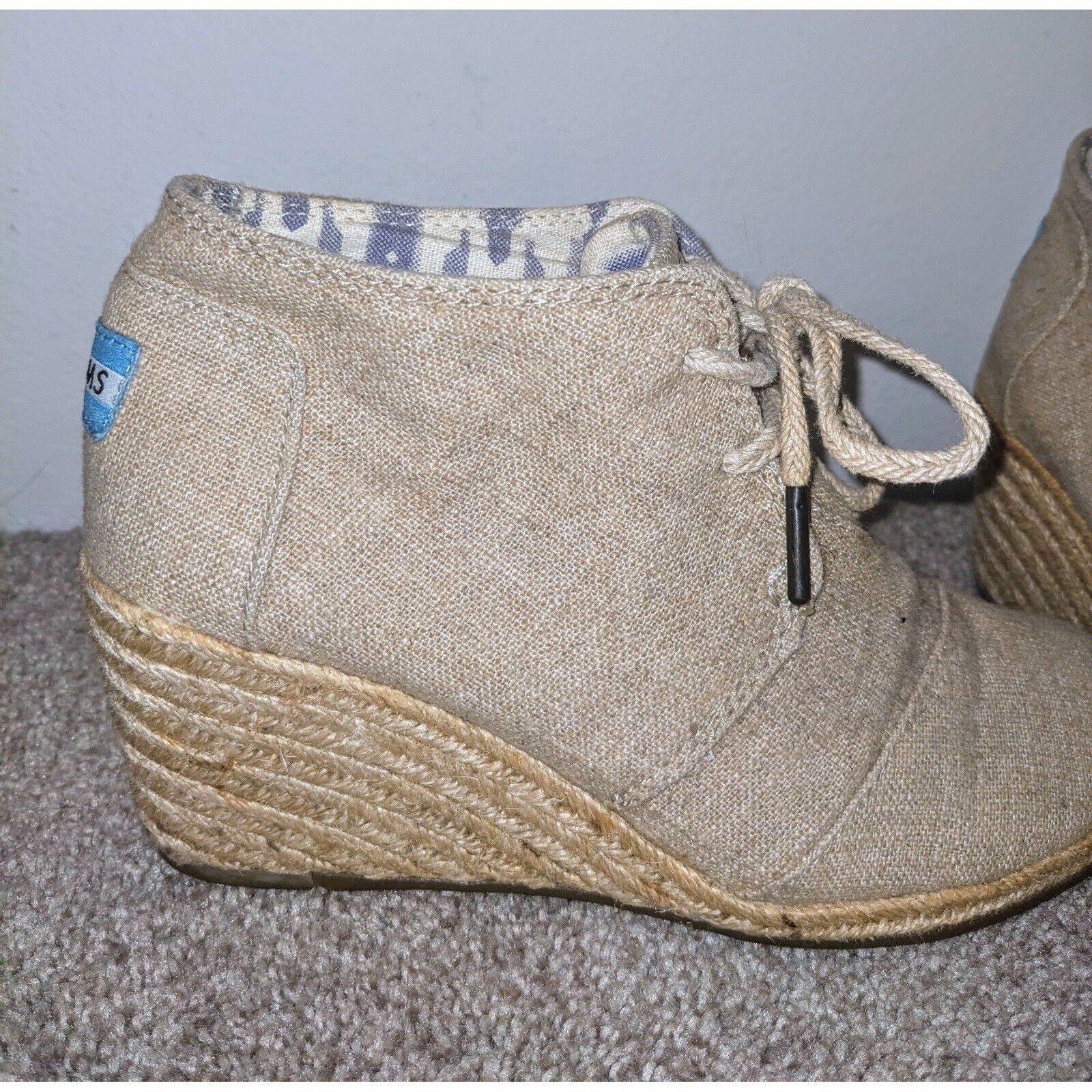 TOMS Desert Wedge Booties Ankle Espadrille Lace Up Taupe Neutral Casual6.5
