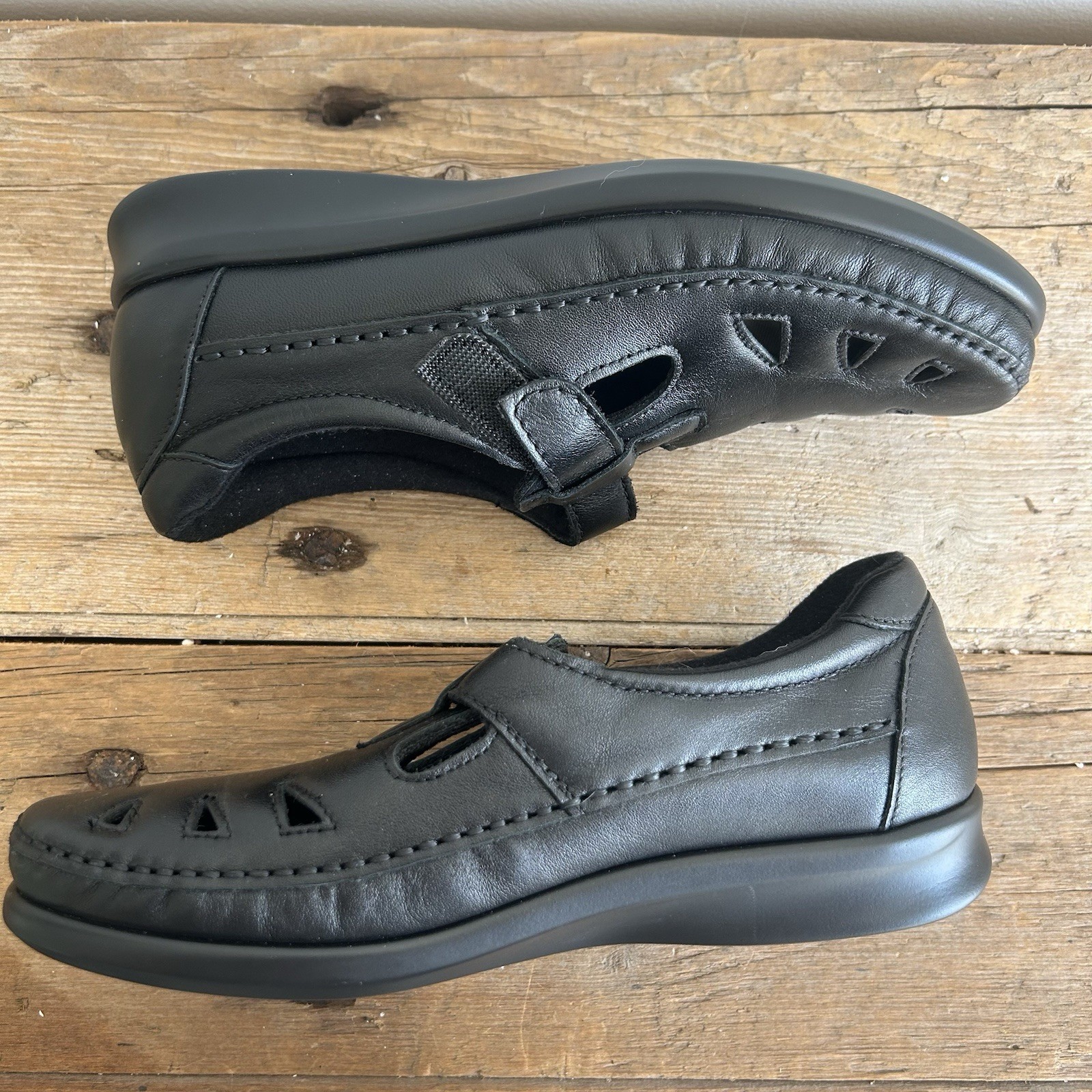 SAS Tripad Comfort Roamer Shoe Women’s 6 S Black Leather T-Strap Loafer MSRP 198