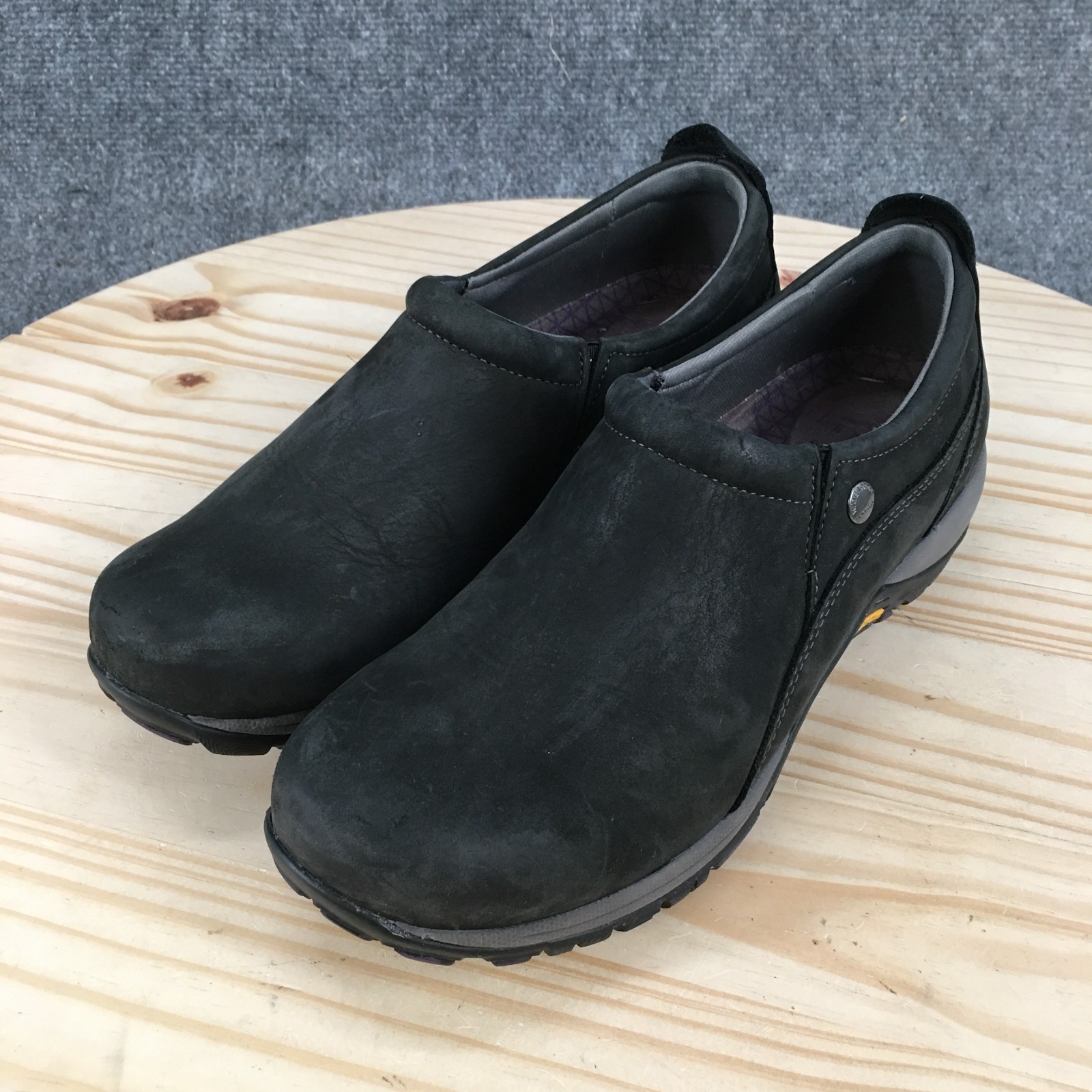 Dansko Patti Waterproof Slip On Shoes Womens 40 Vibram Leather Black 4353100294
