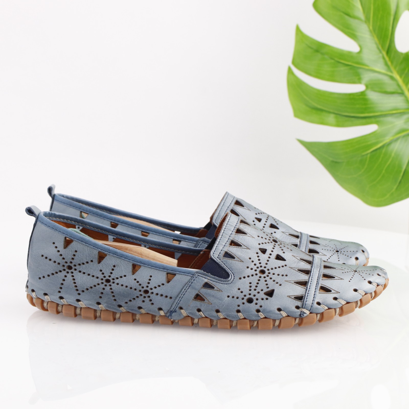 Spring Step Womens Fusaro Loafer Size 44 12.5 Blue Leather Cutouts Flexible Shoe