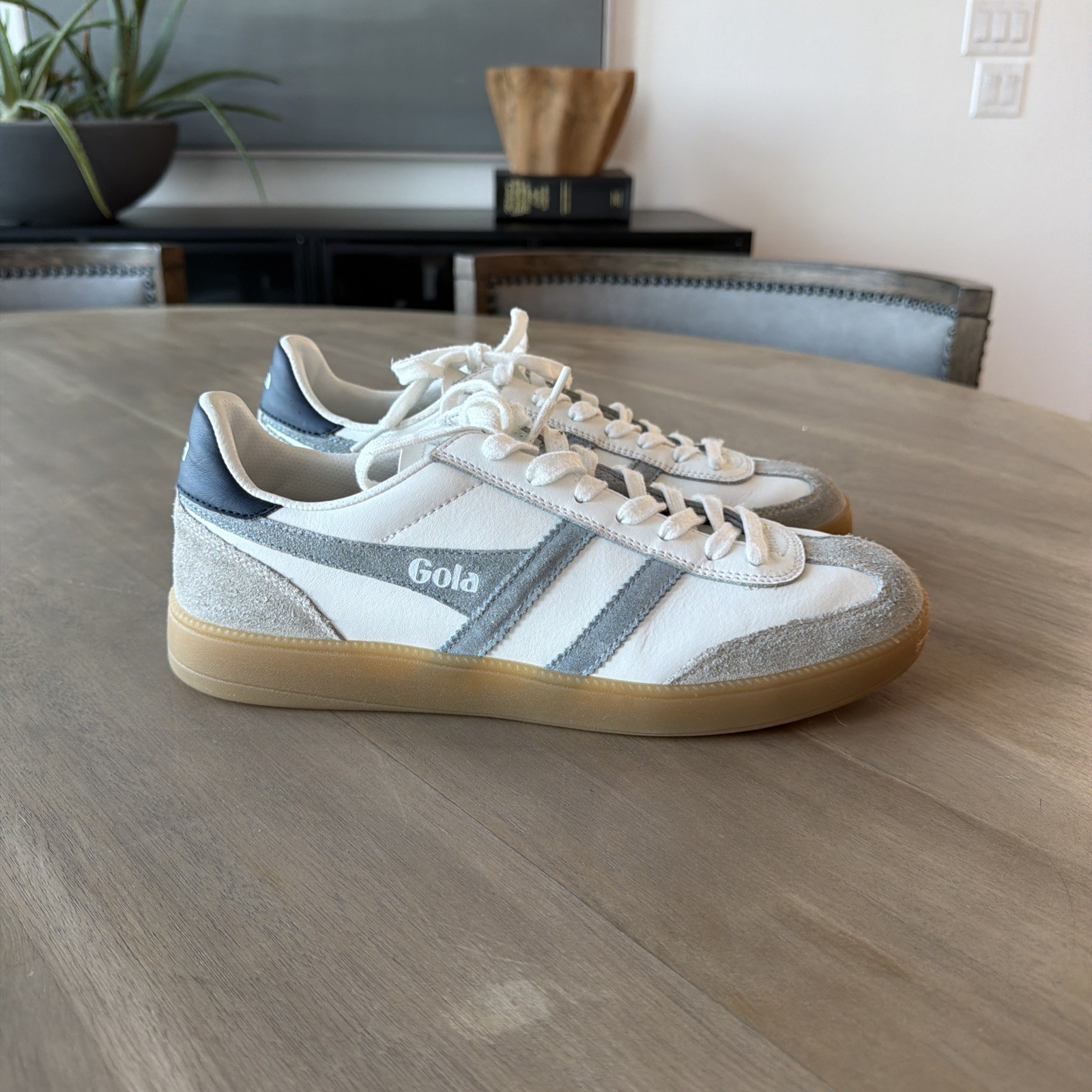 Gola Women’s Torpedo Leather White/ Light Blue Sneakers CLB622IE
