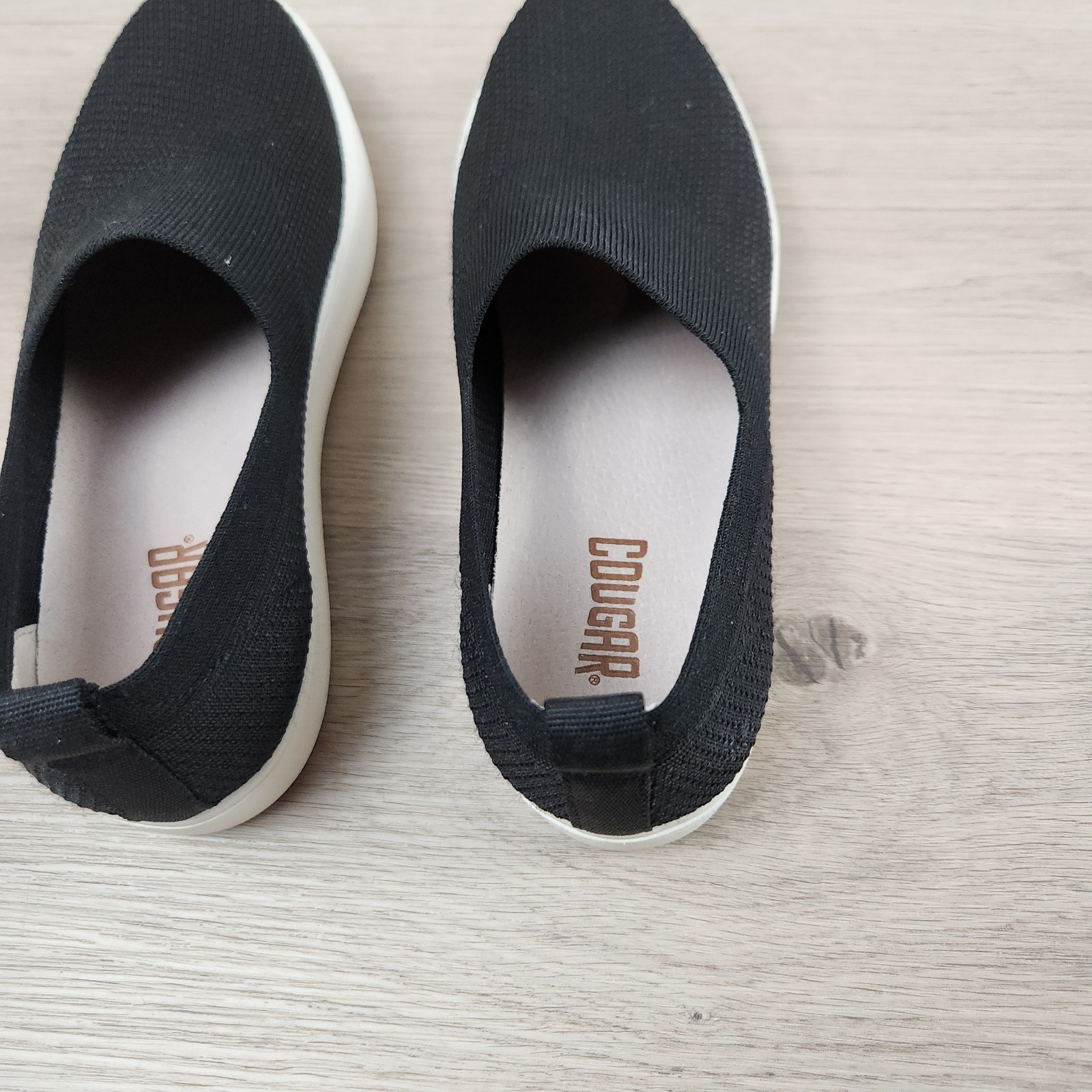 Cougar Hula Shoes Womens 6.5 Black Slip On All Day Comfort