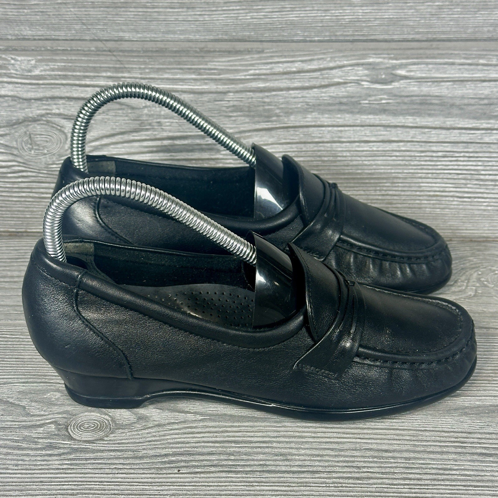 SAS Shoes Women’s 6 B Easier Tripad Comfort Slip On Wedge Loafer Leather Black