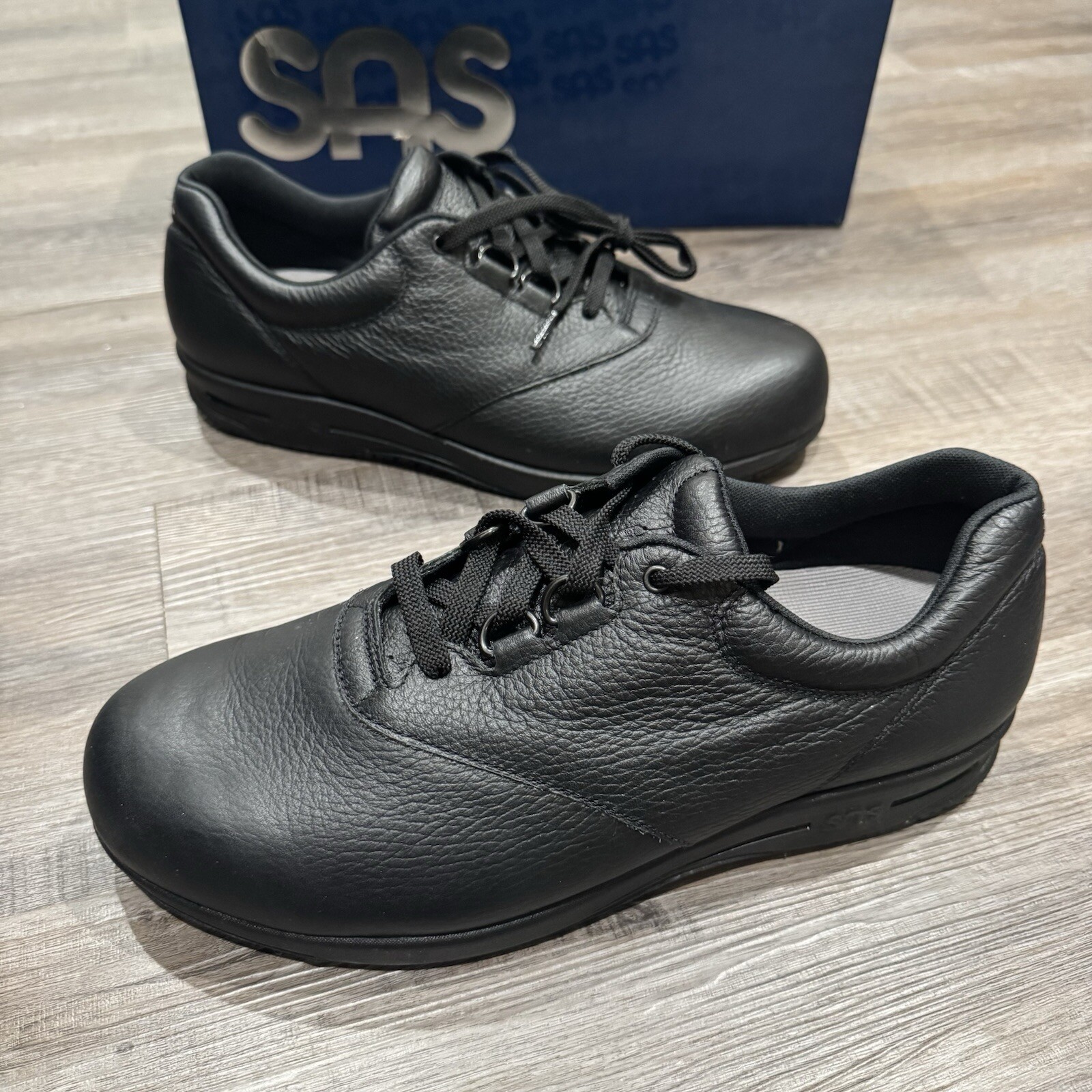 SAS Liberty Comfort Black Leather Lace Up Non Slip Low Sneaker Women Size 10.5