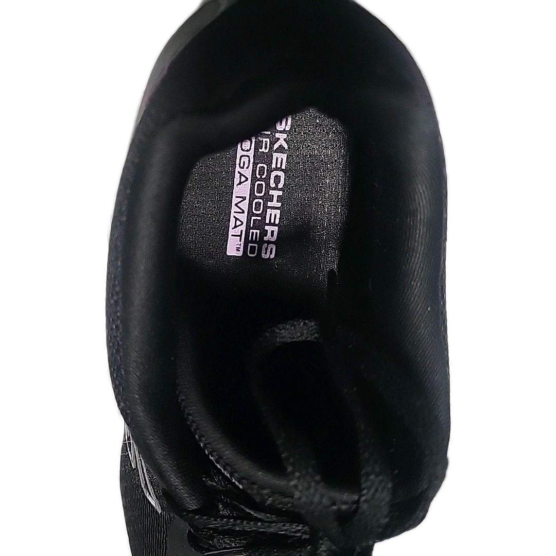 SKECHERS Max Comfort