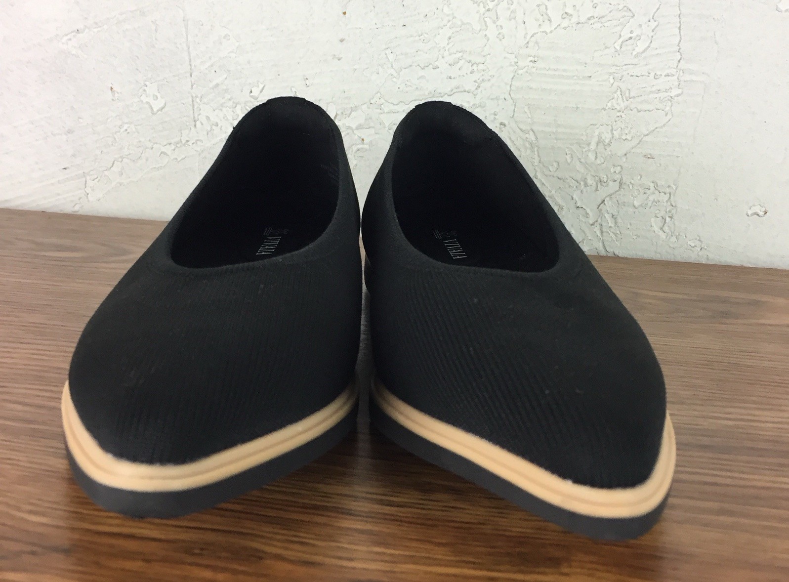Vivaia Black Veronica Point Toe All Day Comfort Ballet Flats Knit Women Size 39