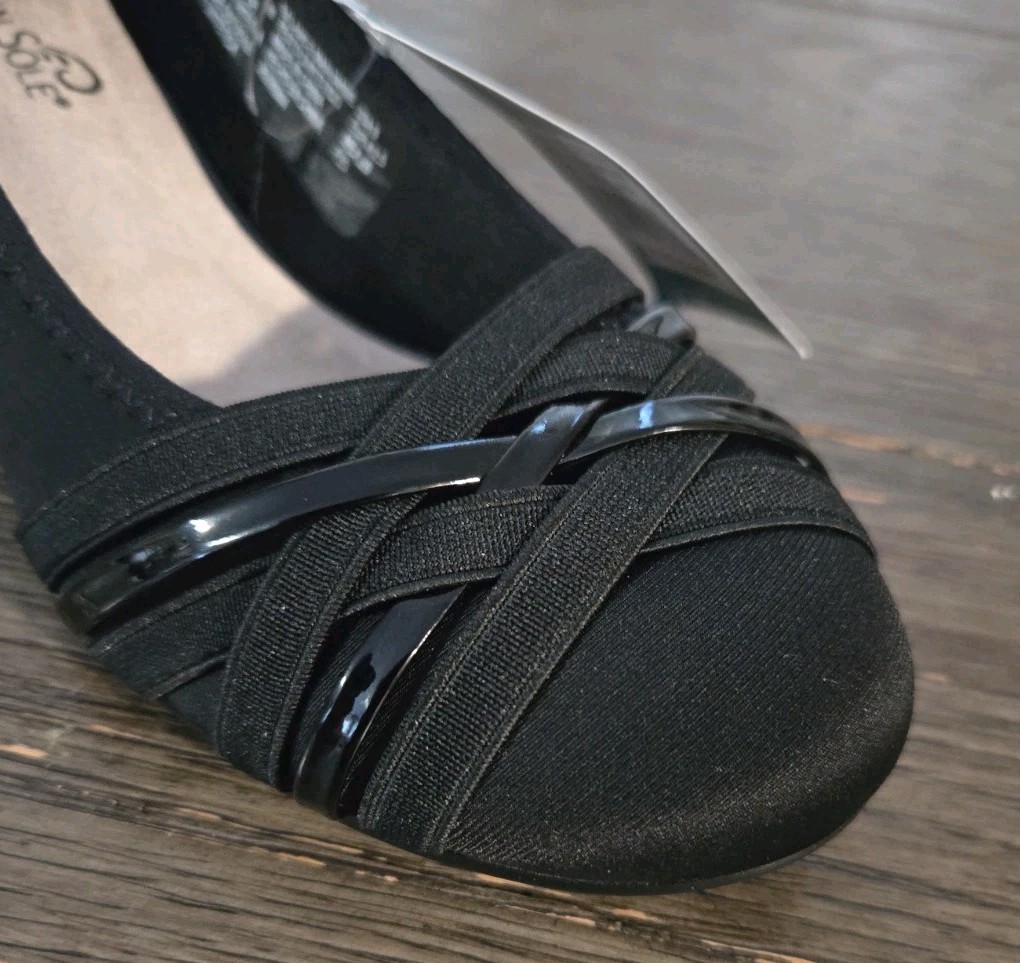 New Cliffs by White Mountain Bowie Wedge Women’s Shoes Wide Width Multi-Size