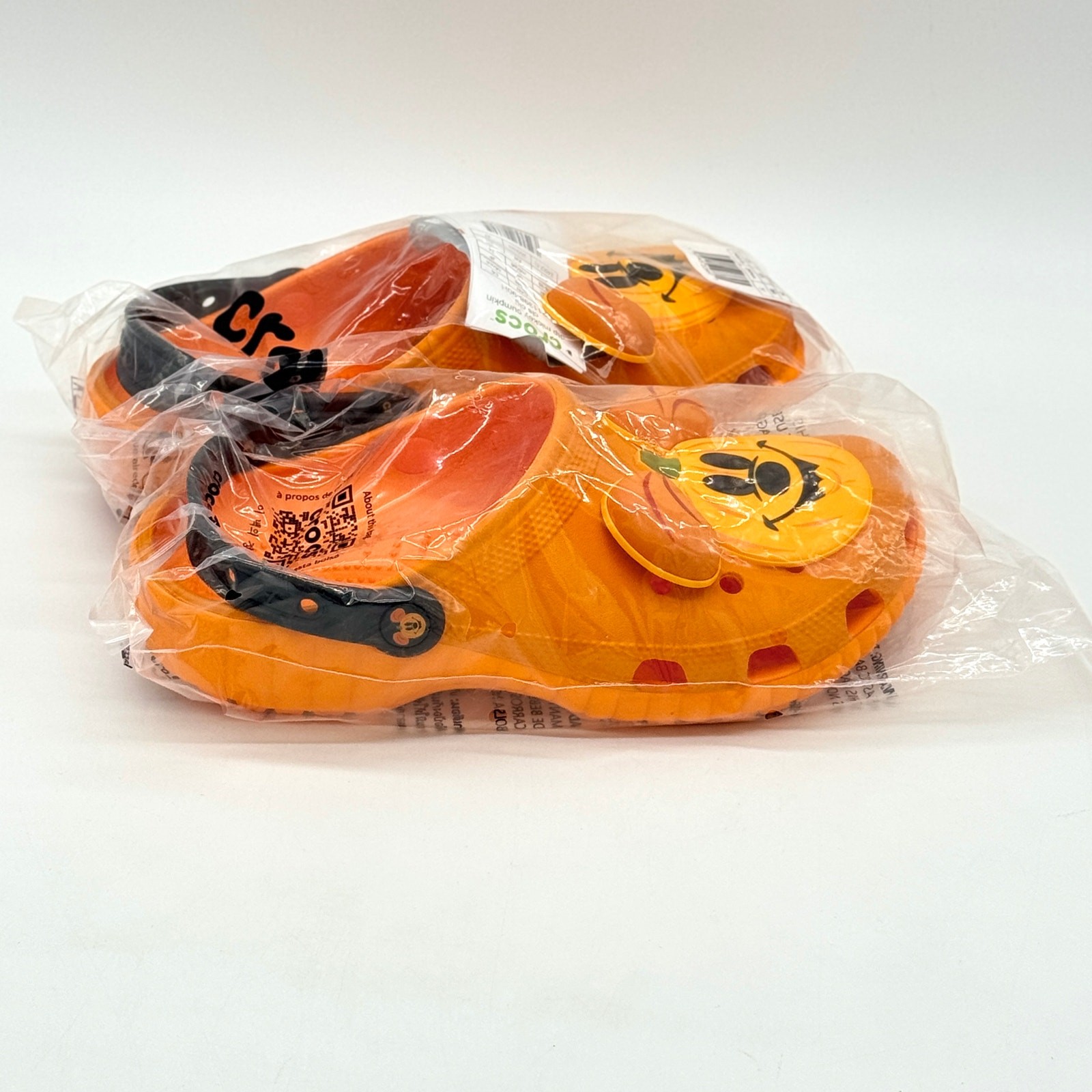 Disney Mickey Mouse Jack O’ Lantern Pumpkin Orange Halloween Crocs M 6 / W 8 NEW