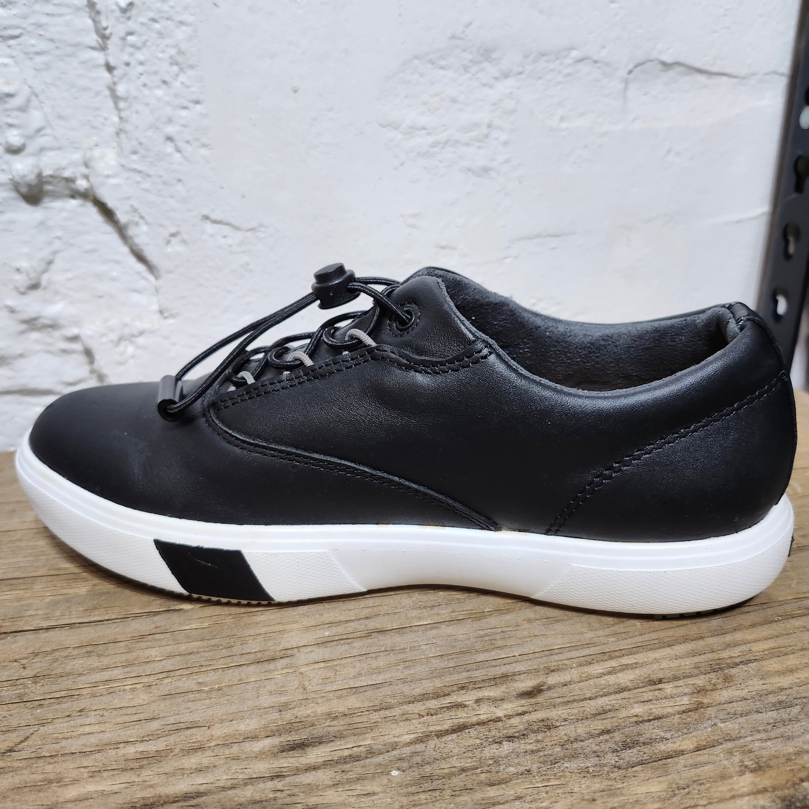 Anodyne No. 93 Black Leather Comfort Walking Shoes Womens 7M Orthopedic Sneaker