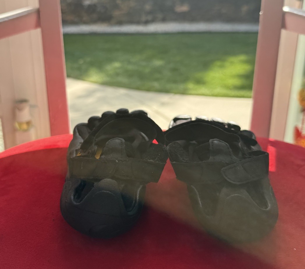 Vibram FiveFingers Black Toe Shoes Sandals Womens Size EU 36 US 5.5-6