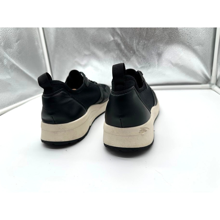 Banana Republic Sustainable Knit Sneakers Black Womens Size 10 807006-01 FA22