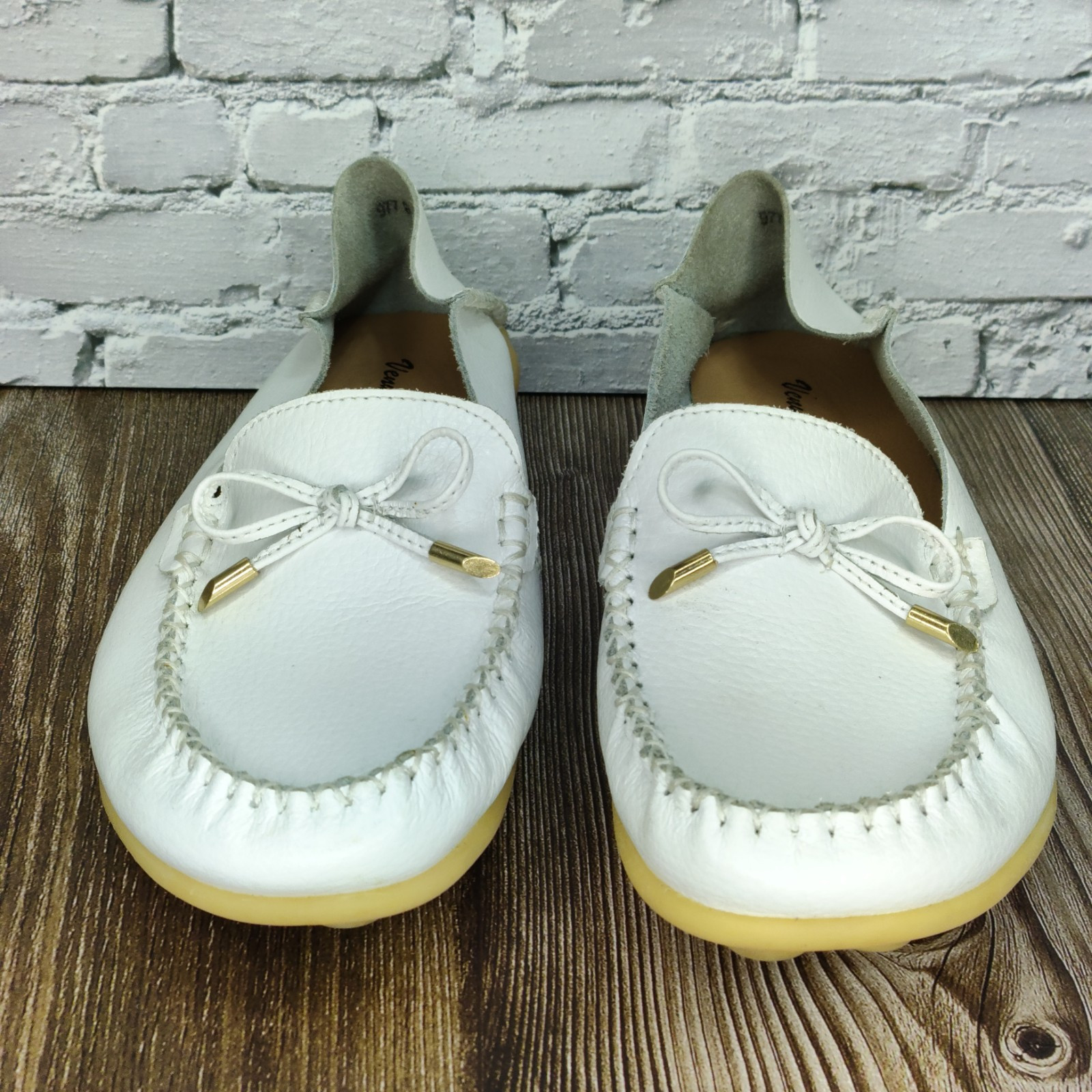 Venus Celia Clean White Leather Comfort Women’s Packable Loafer EU 40 | US 8.5
