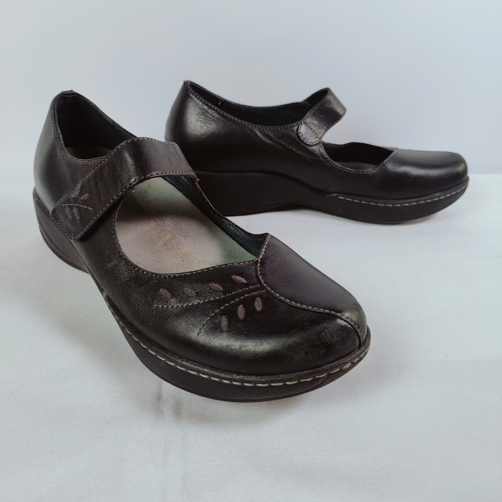 Dansko Annie Clogs Black Leather Mary Jane Embroidered Comfort Shoes 42 Nurse