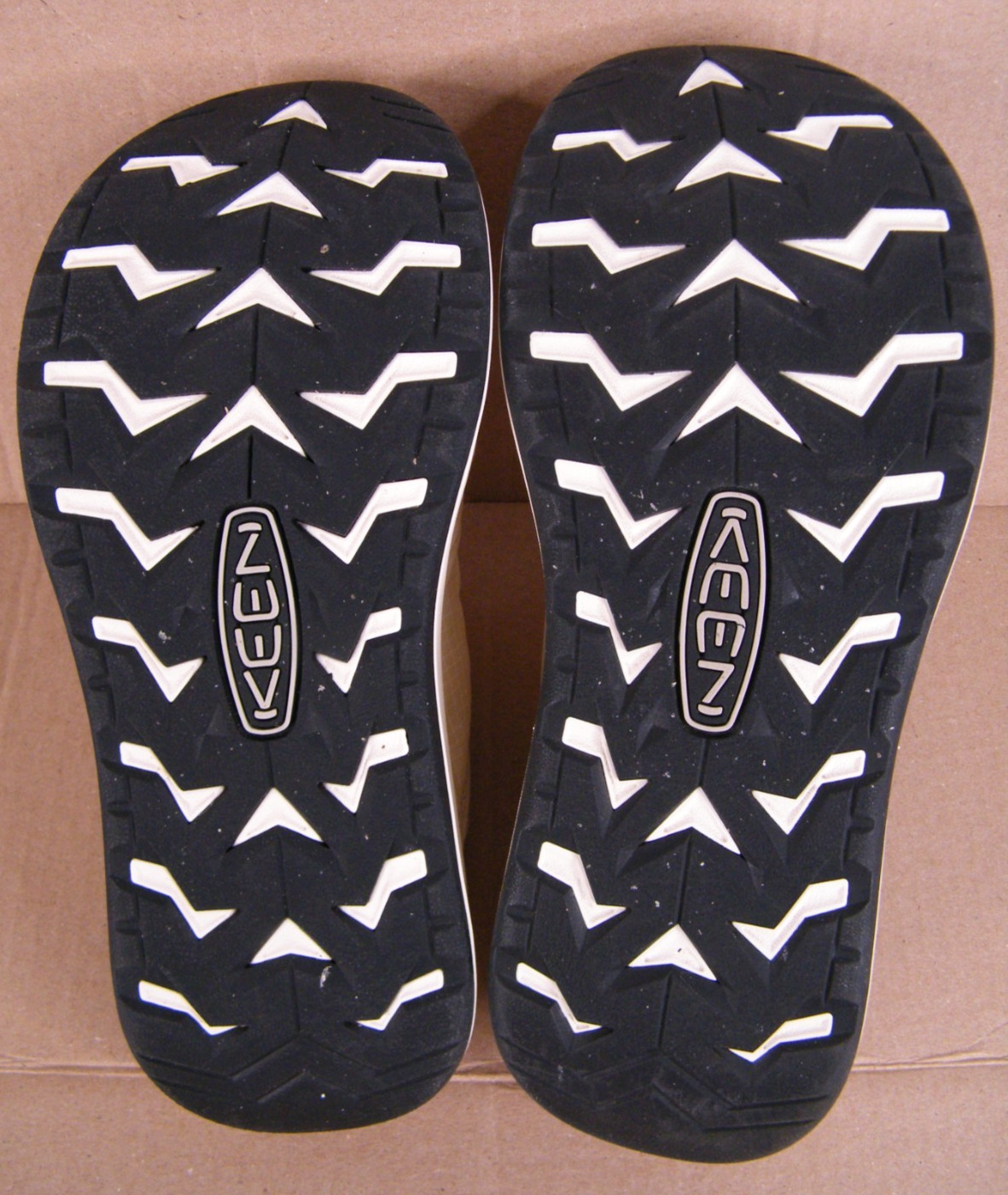 KEEN Whyser Comfortable Recycled Material Crushback Slip on Shoes Womens 8