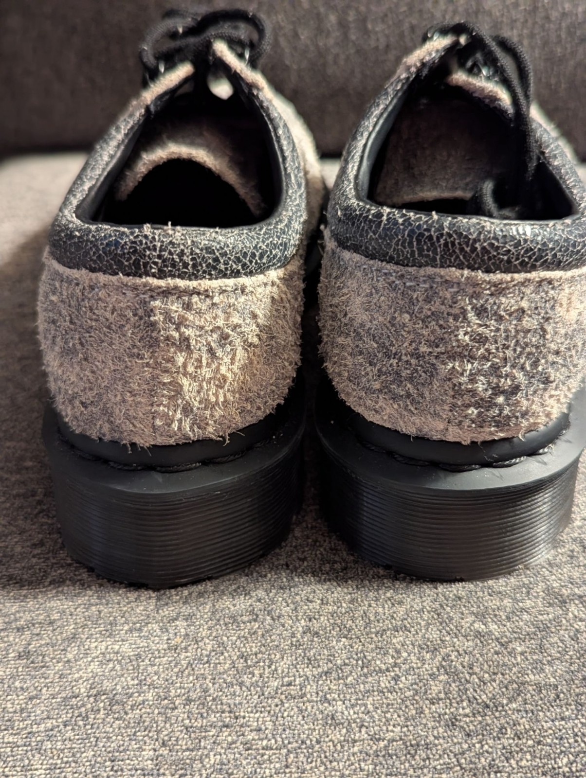Dr. Martens 8053 Stonewashed Suede Casual Women’s Shoes Size 6