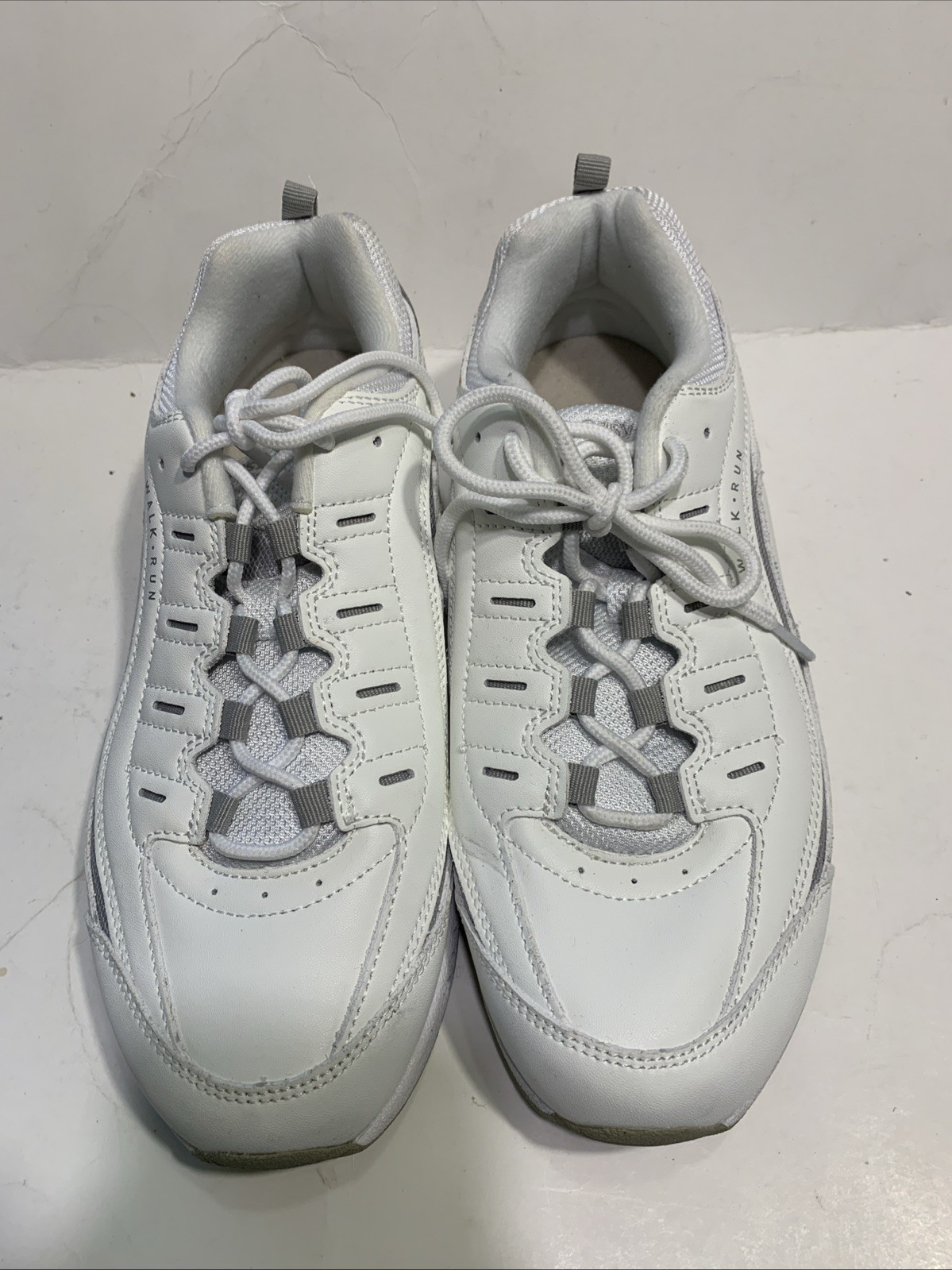 Easy Spirit Running Walking Shoes White Size 9.5 WW Double Wide S7
